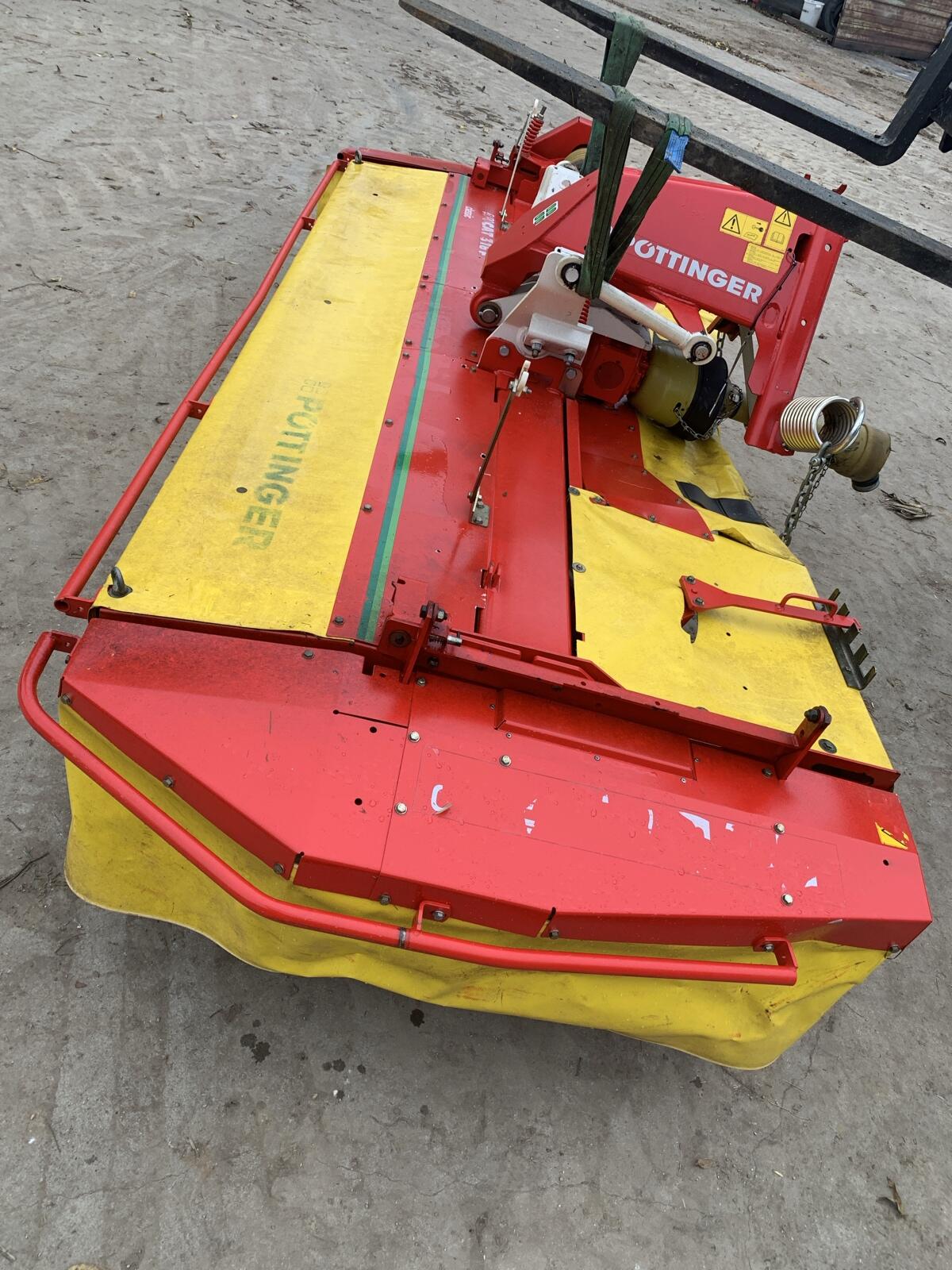 Pöttinger EuroCat 316F Frontmähwerk 2