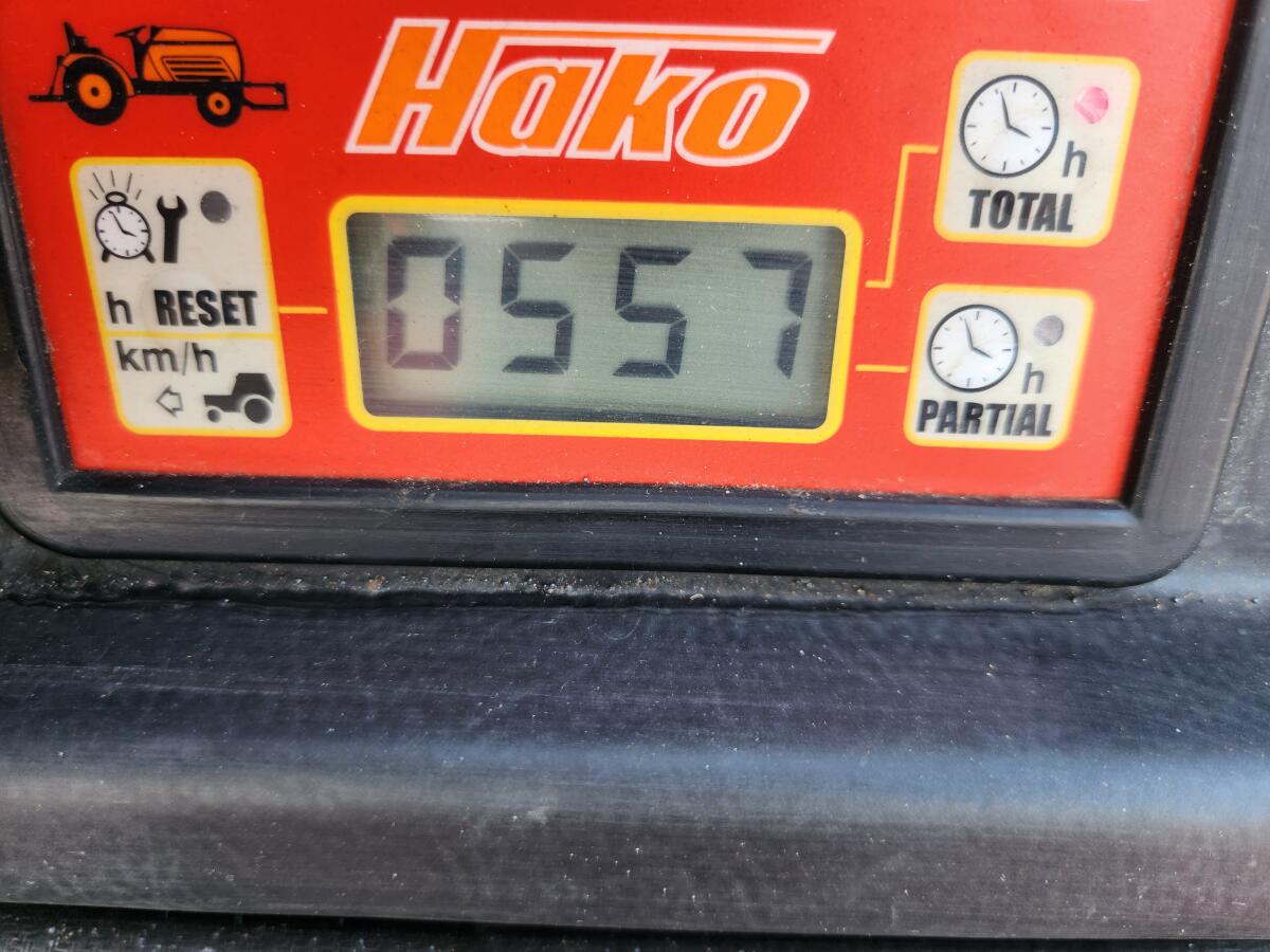 Hako Hakotrac 1700D Kommunaltraktor Winterdienst 3