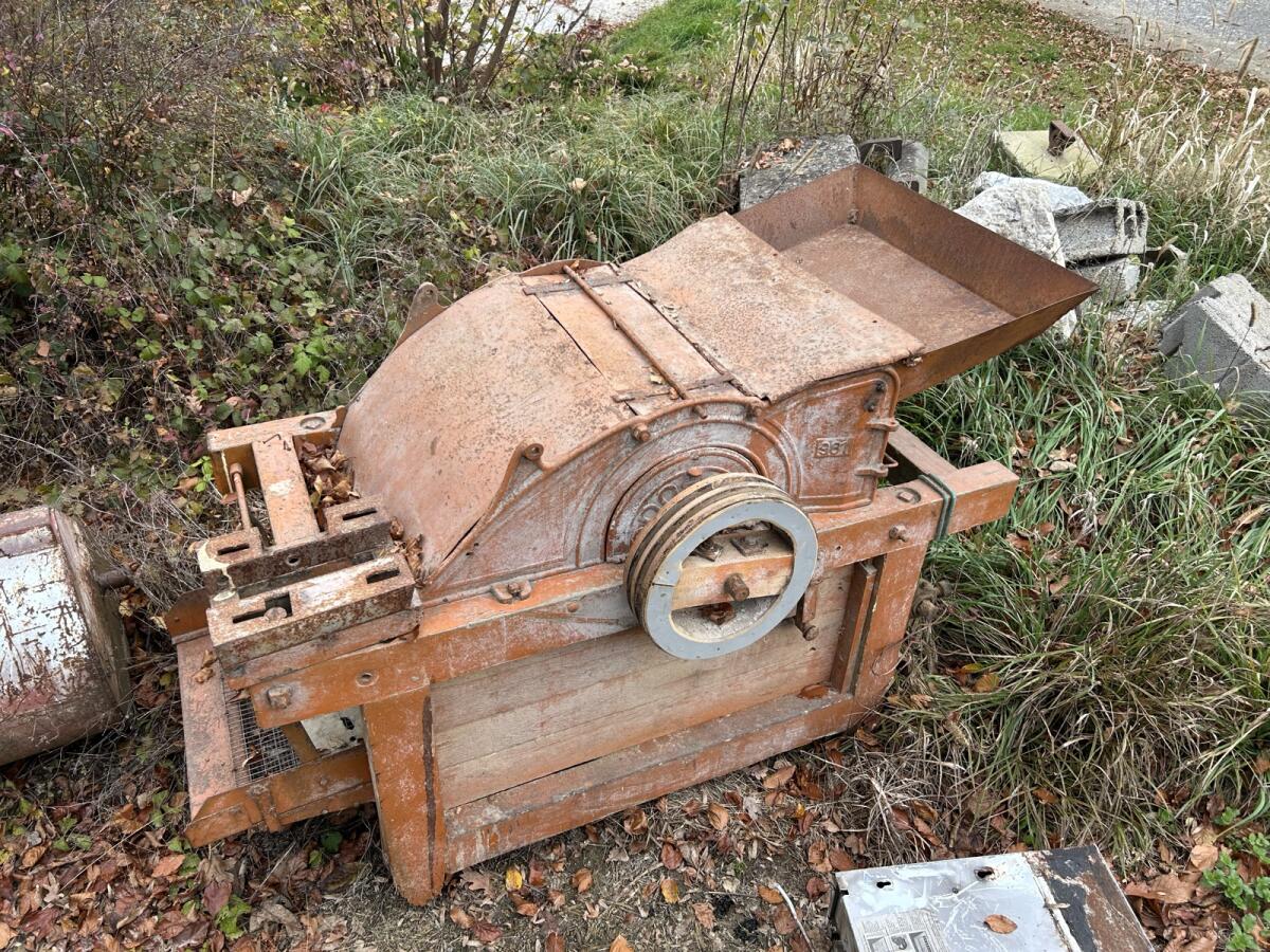 Maisdresch-Schälmaschine 2