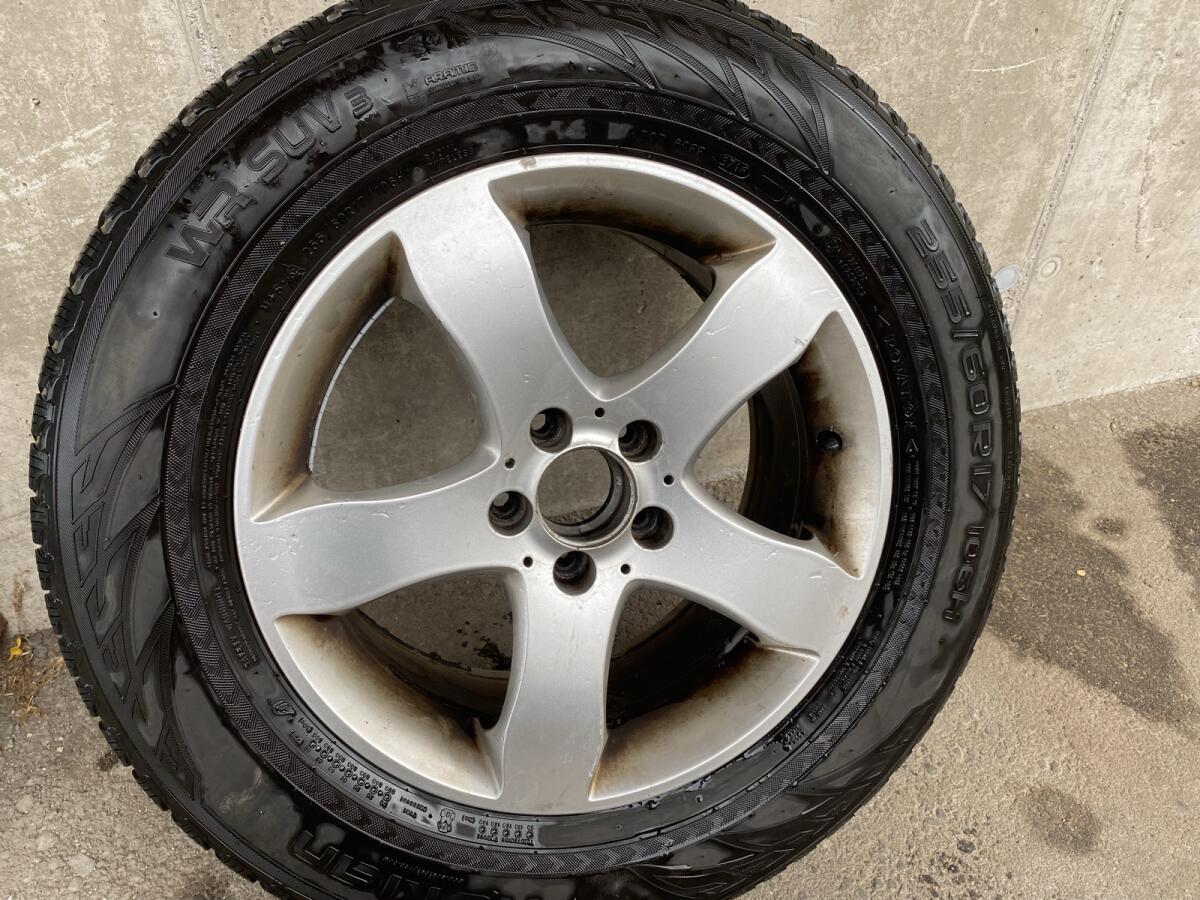 Kompletträder 255/60/17 2