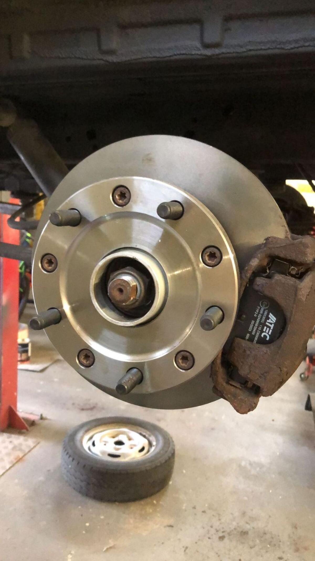 Ford Transit FT300L (Kolbenfresser Motorschaden) 2