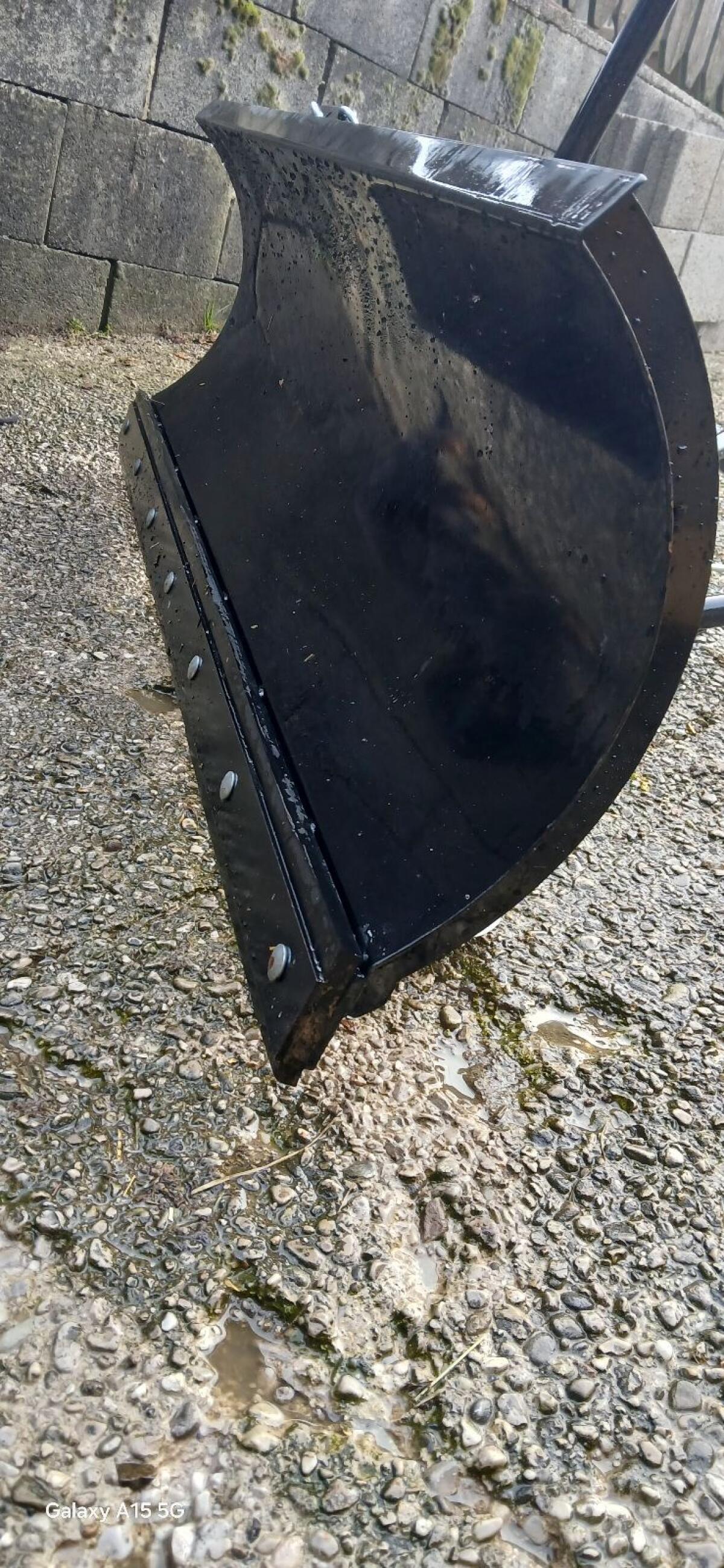 Schneeschild für Rasentraktor Husqvarna R 214 TC 1