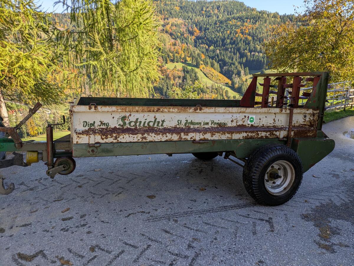 Schicht Bergmiststreuer 3