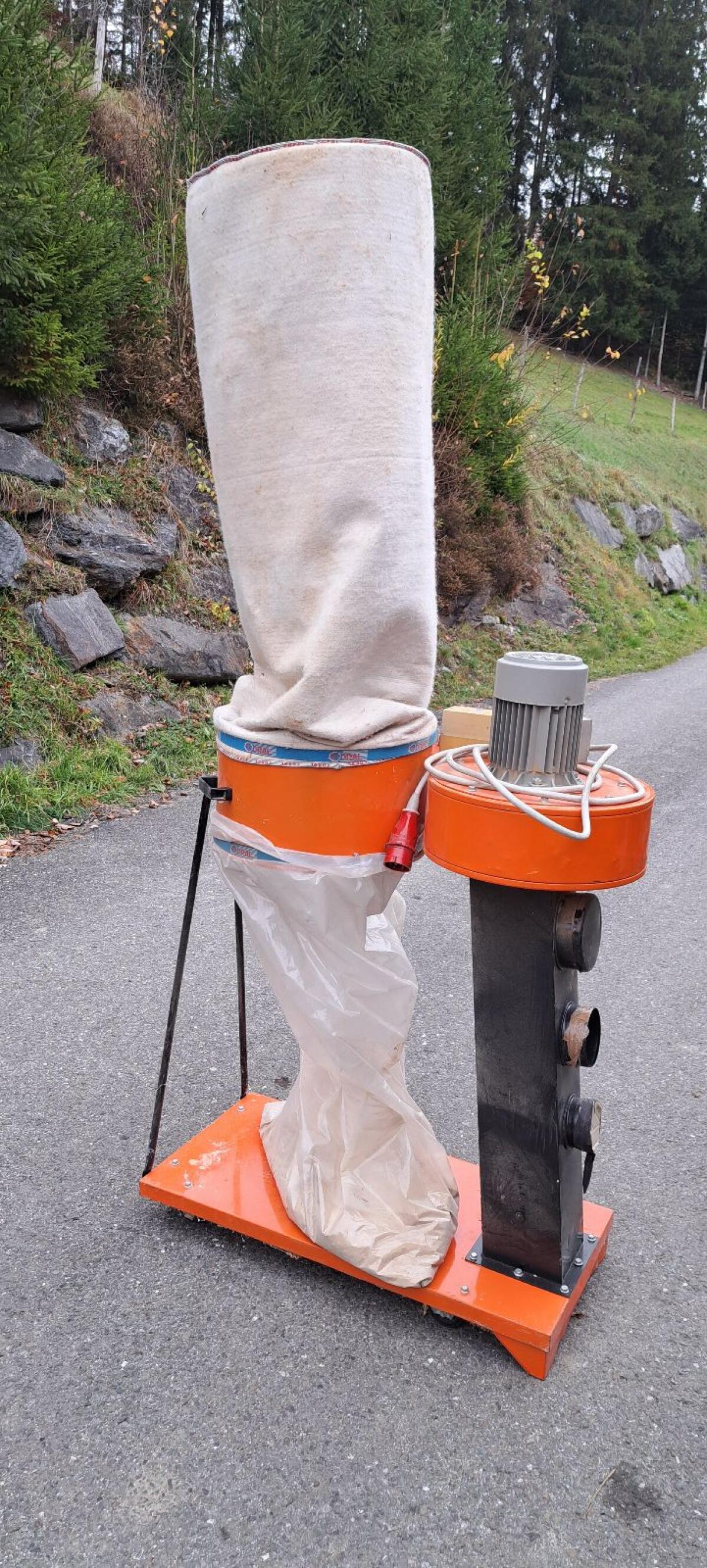 Verkaufe Absaugung 2