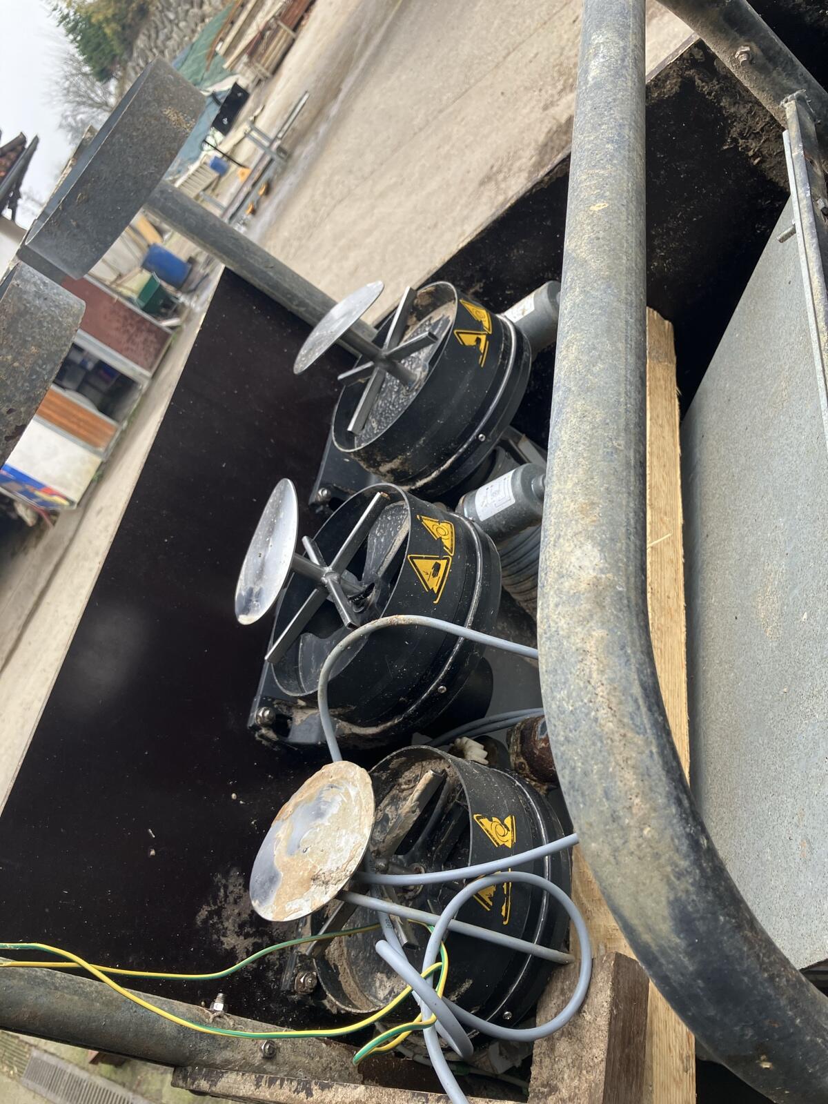 Kraftfutterstation 2