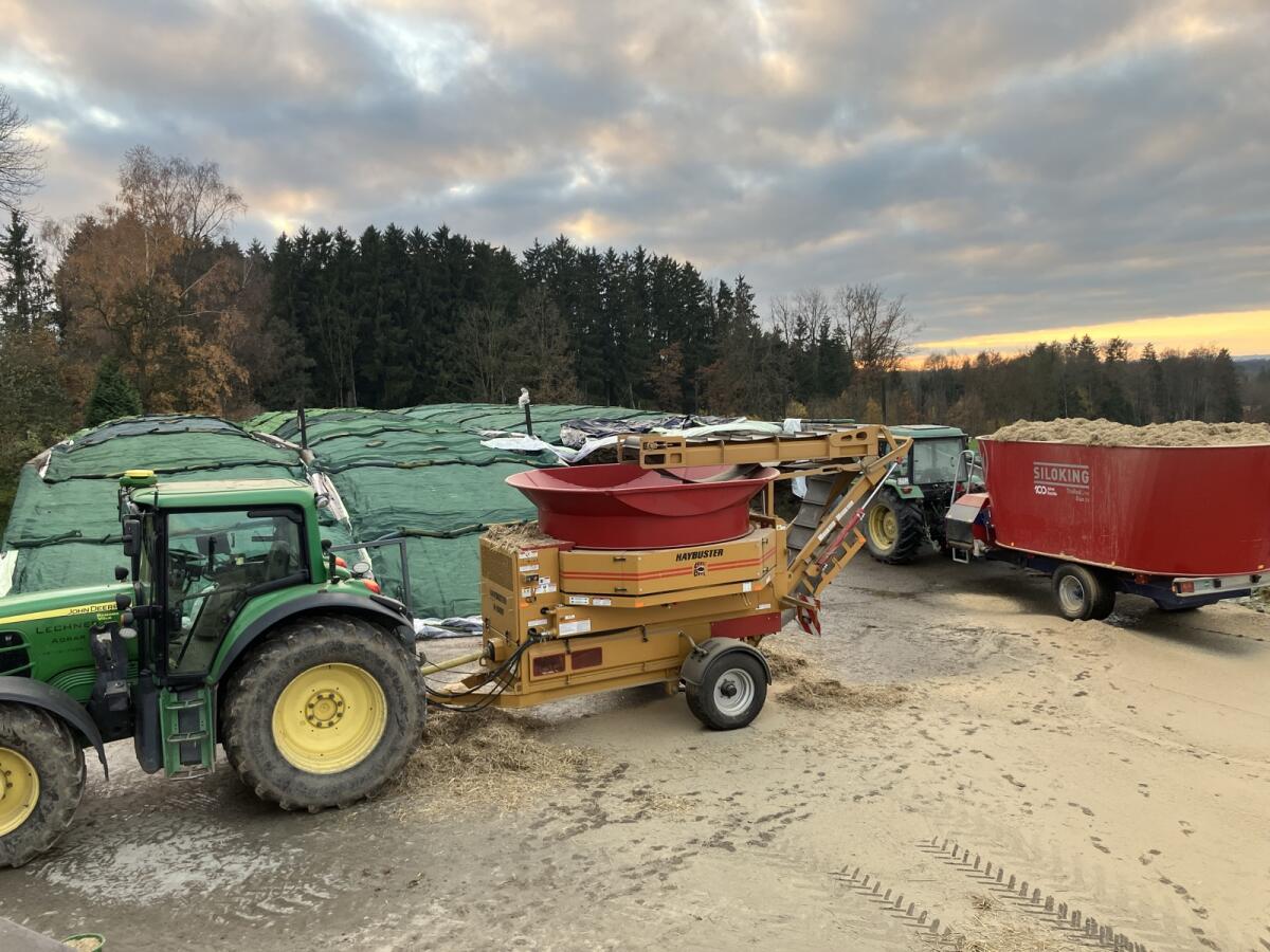 Haybuster, Strohmühlen, Feinstroh 3