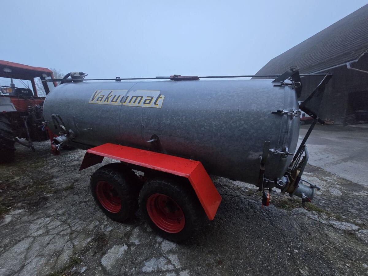 Vakuumat Güllefass 2