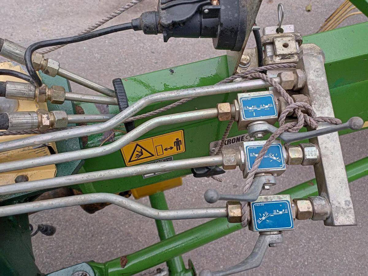 Krone Mittelschwader Swadro 761 2