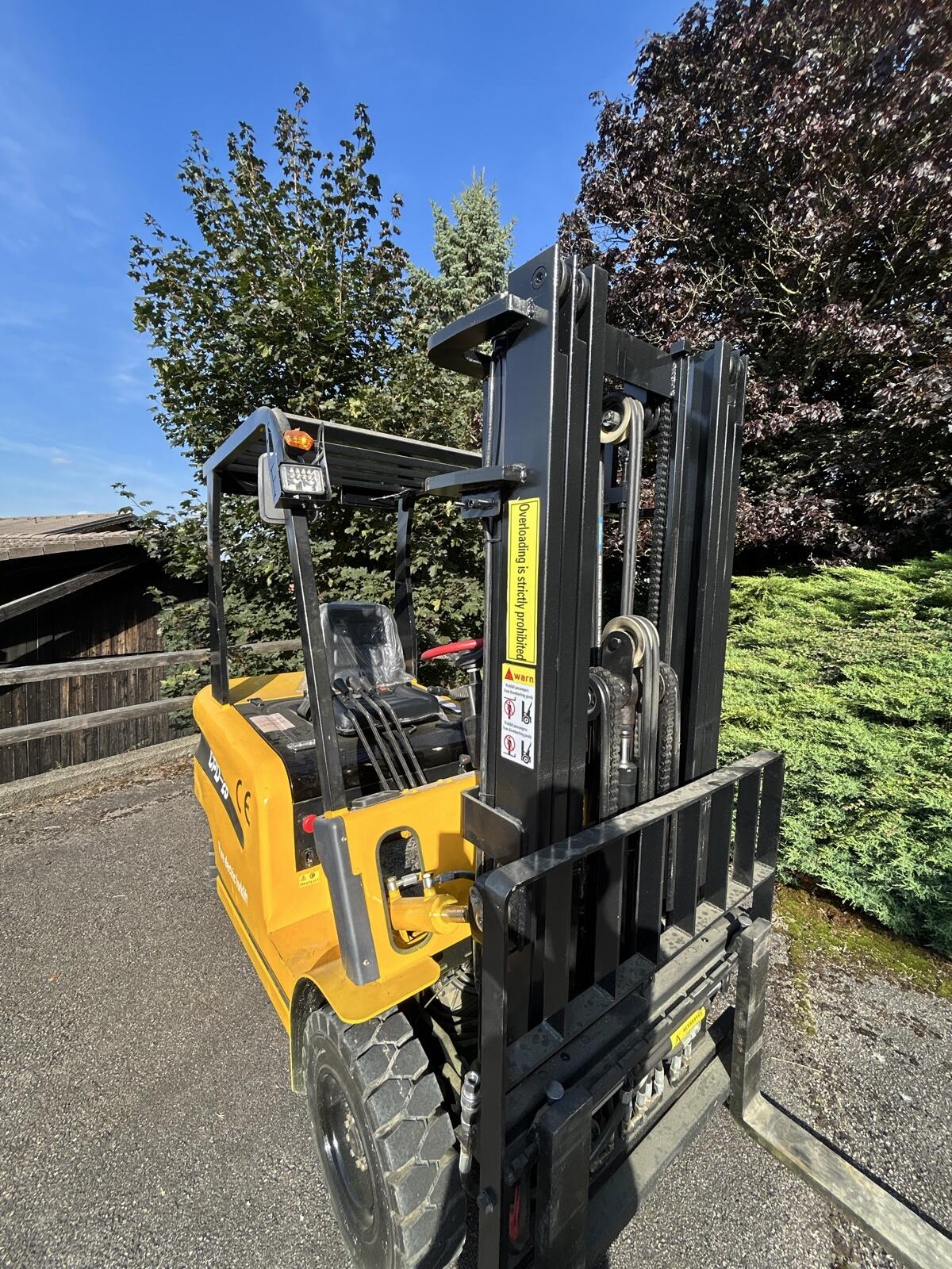 Elektro-Stapler 2,5 Tonnen CPD-25 2