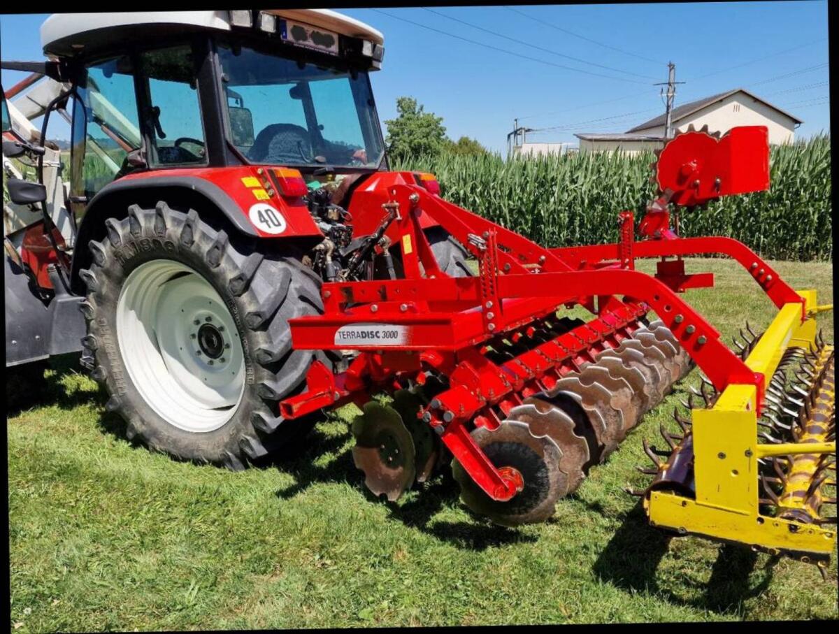 Pöttinger TERRADISC 3000 3
