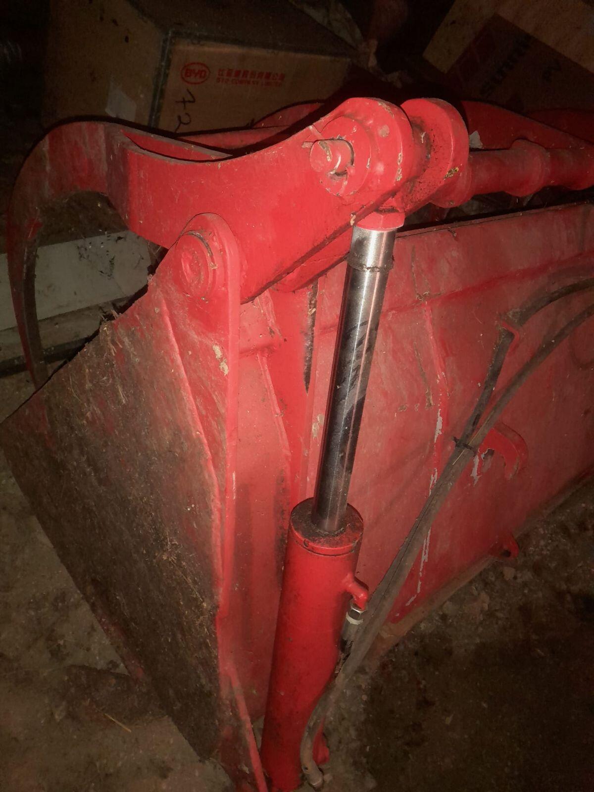 Verkaufe Greifschaufel 2