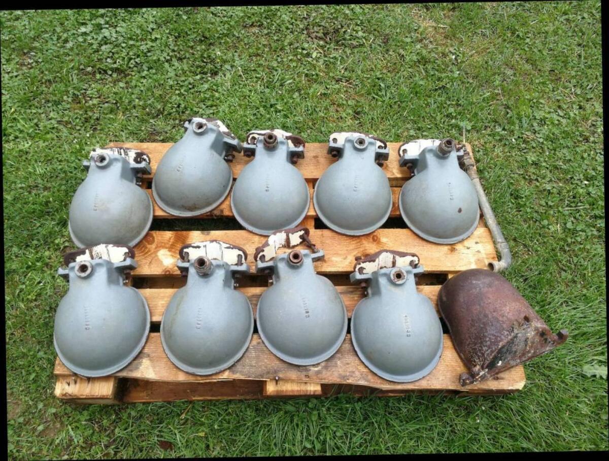 Gebrauchte Viehtränken 1