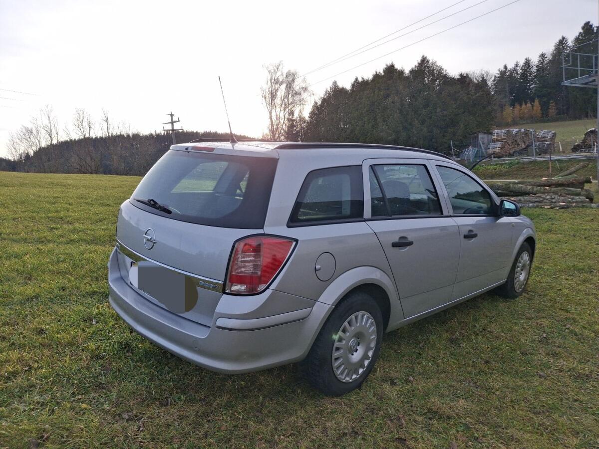 Verkaufe Opel Astra Kombi 2