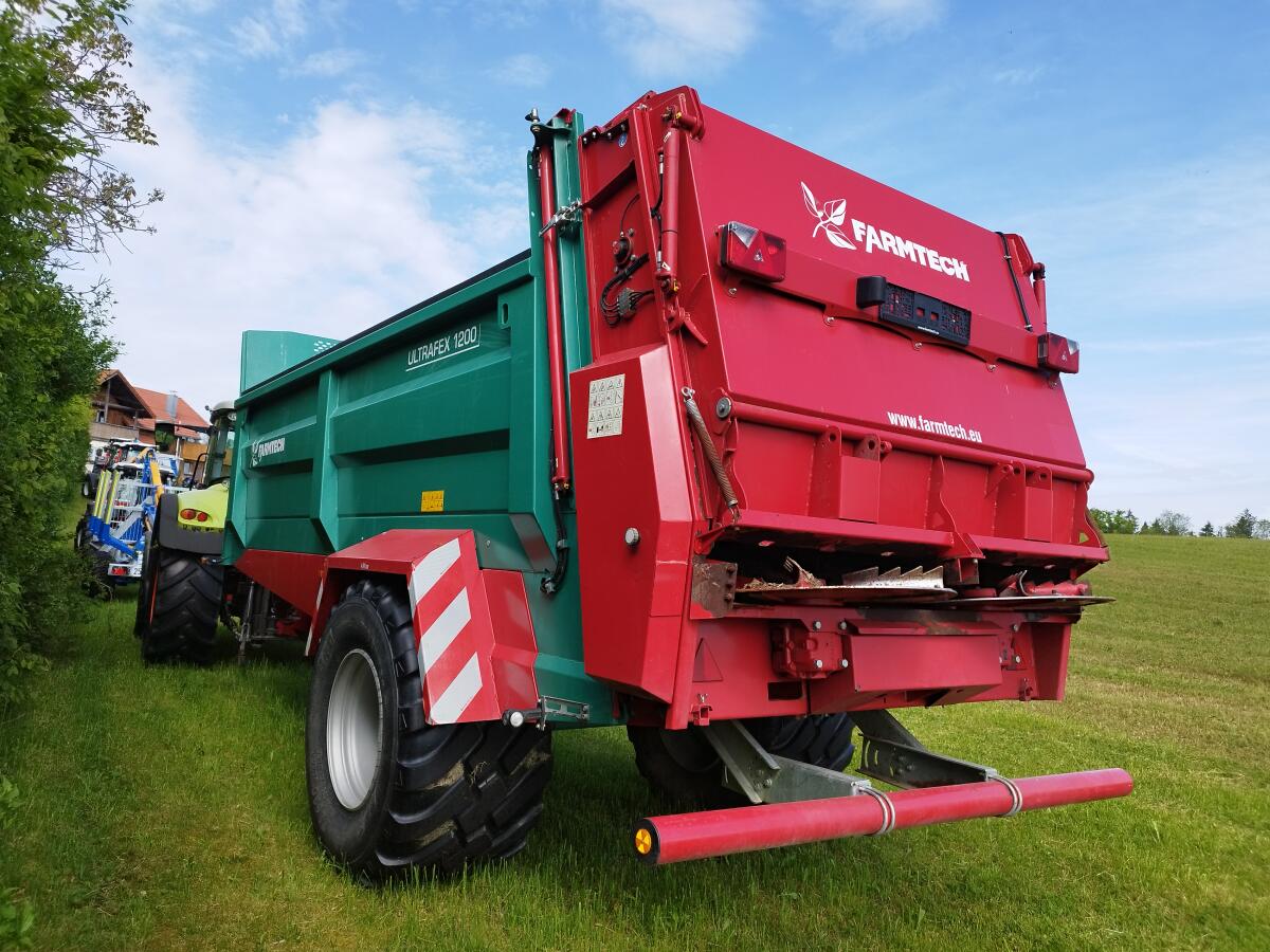Universalstreuer Ultrafex 1200 Farmtech 3