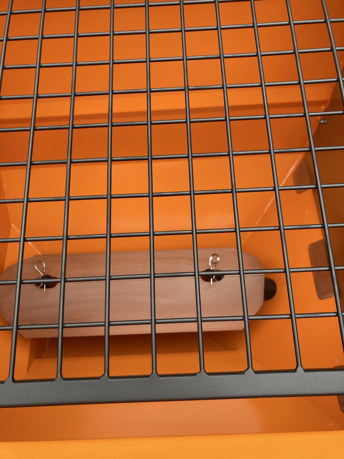 Kugelmann D1102 Zweikammerstreuer, Salzstreuer, Winterdienst 3