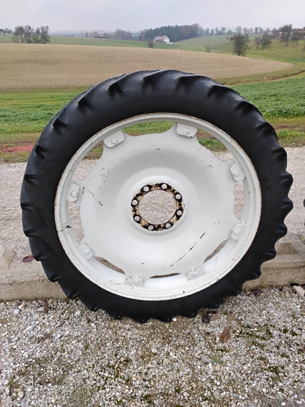 Kompletträder für Steyr 9.5-42 3