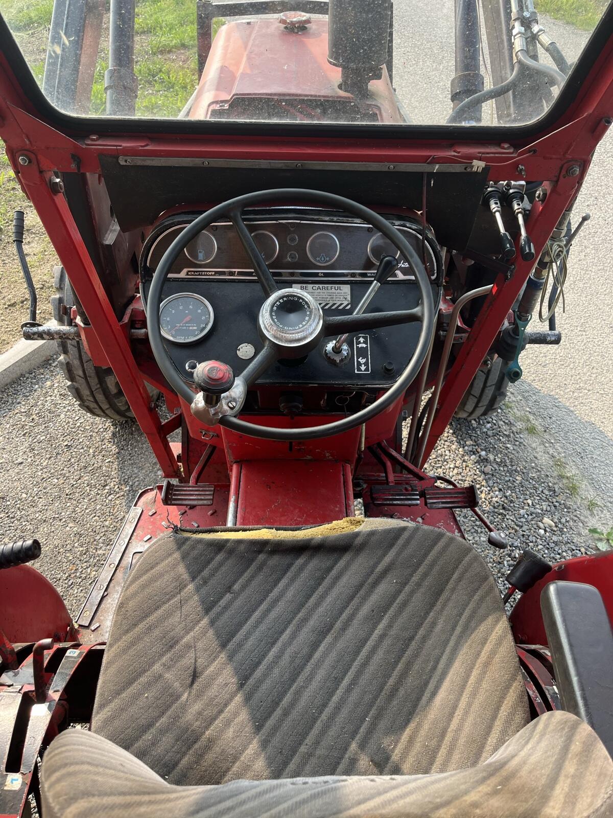 International Traktor 3