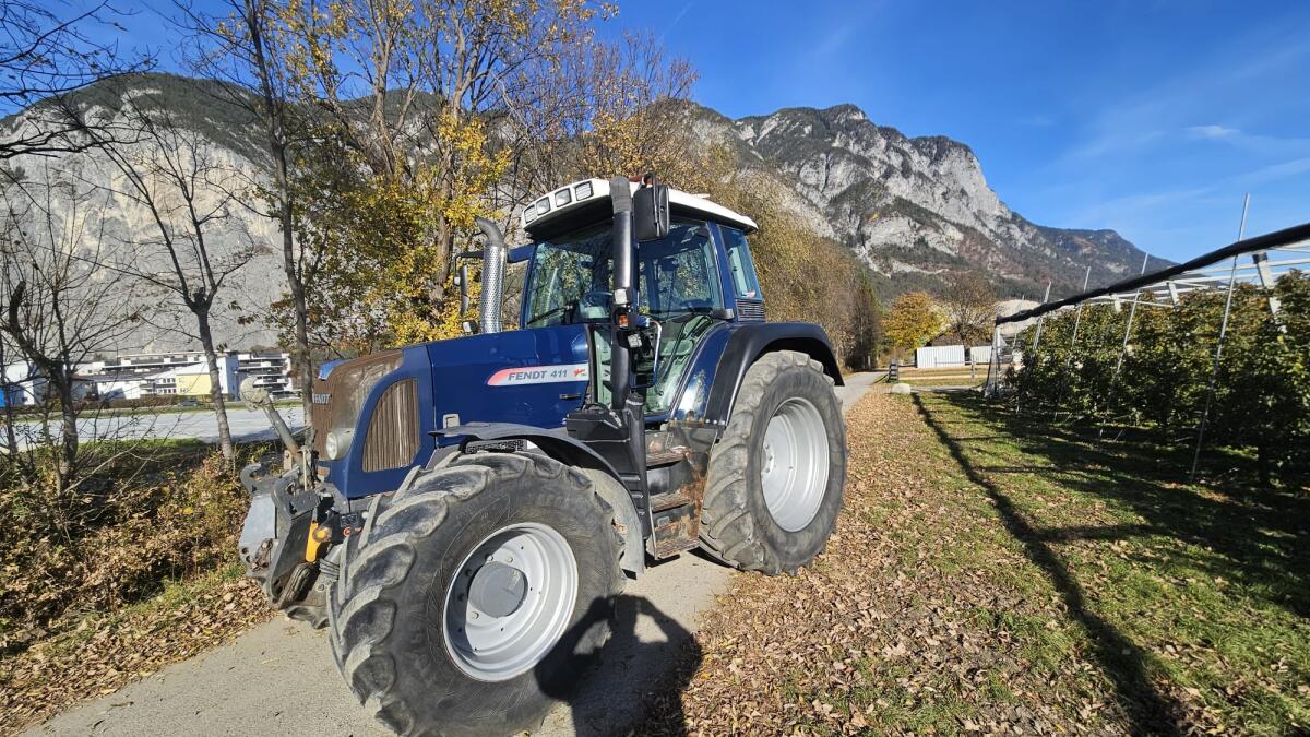 Fendt 411 Vario 1