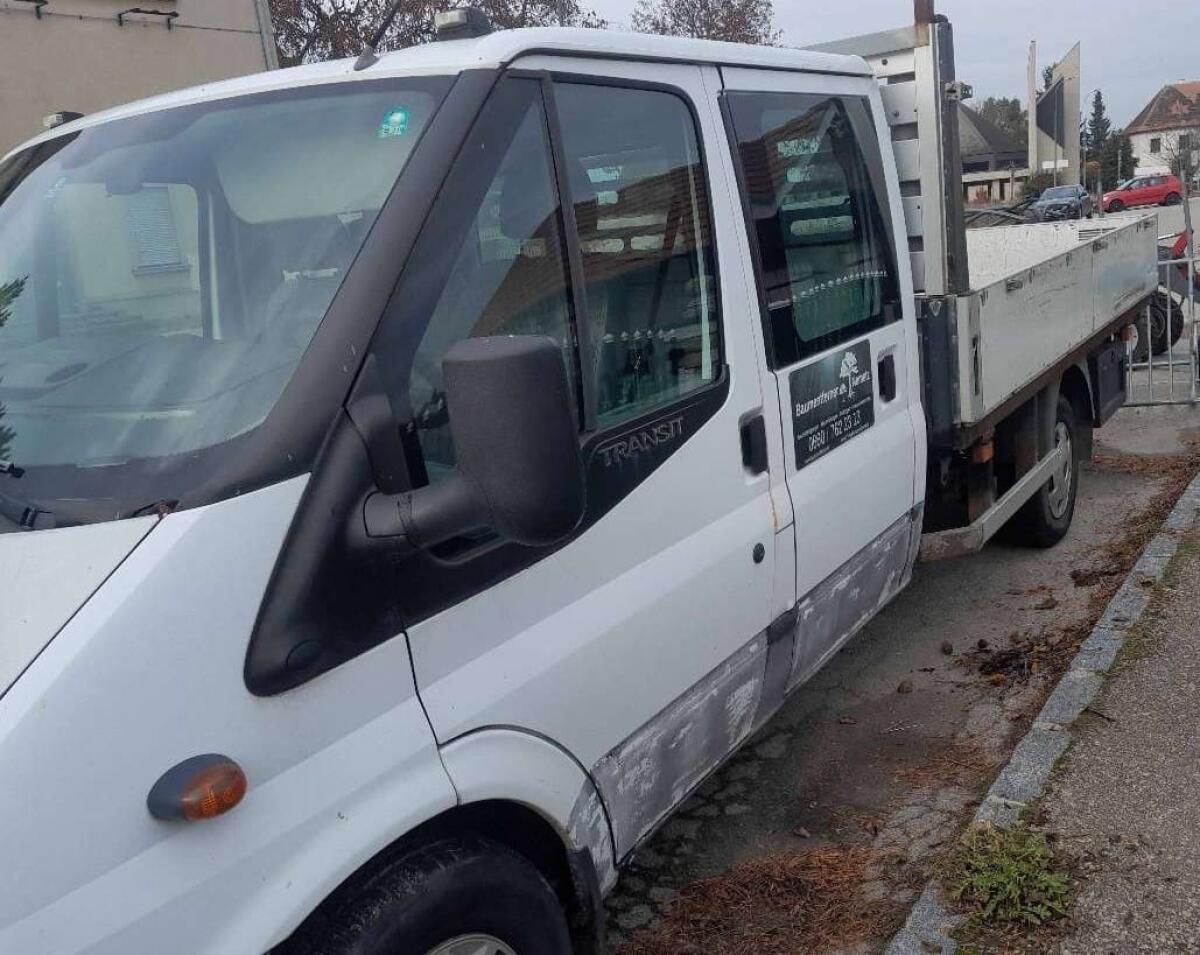 Ford Transit Doppelkabine Pritsche 2.4 l Diesel 2