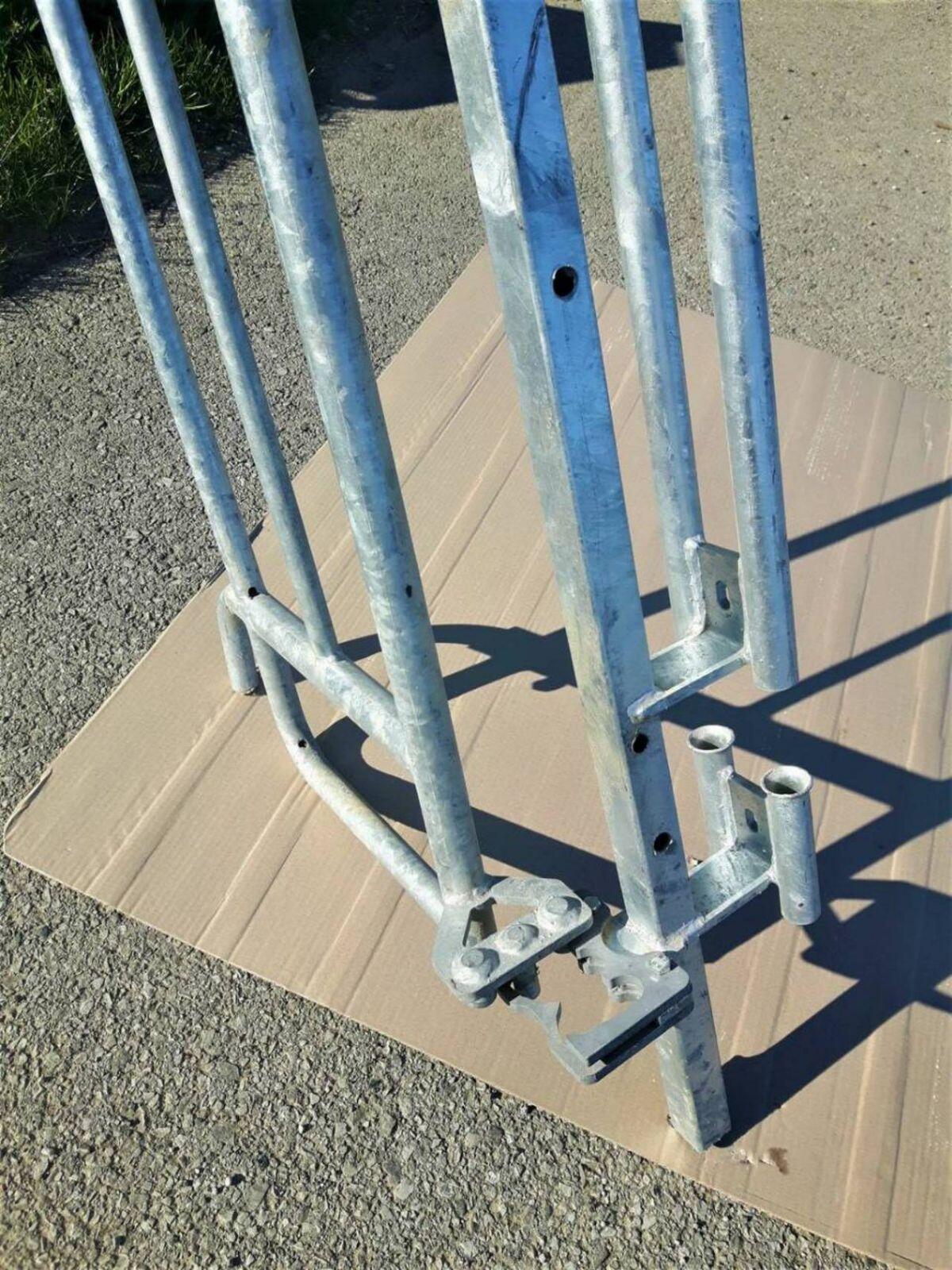 Pendeltür für Selbstfangstand, Big Dutchman 3