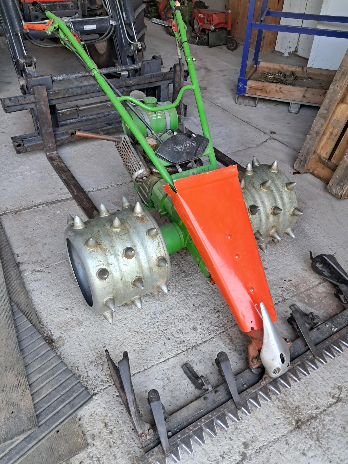 Stöckl Stachelwalzen für Agria 3-reihig 2