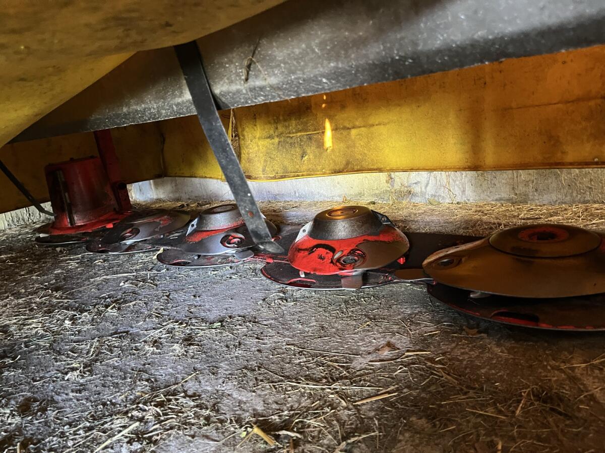 Pöttinger Heckmähwerk Novadisc 305 2