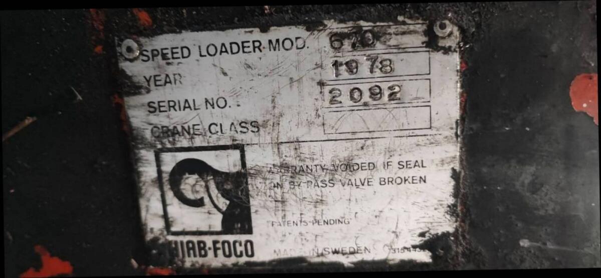 Hiab Holzkran/Ladekran 2