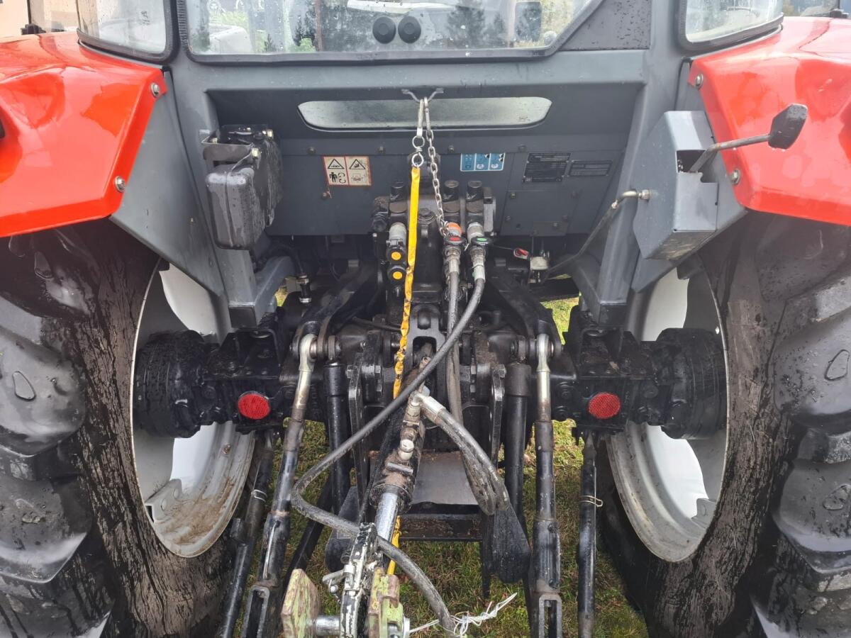 Traktor Massey Ferguson 4245 für Schnellentschlossene 3