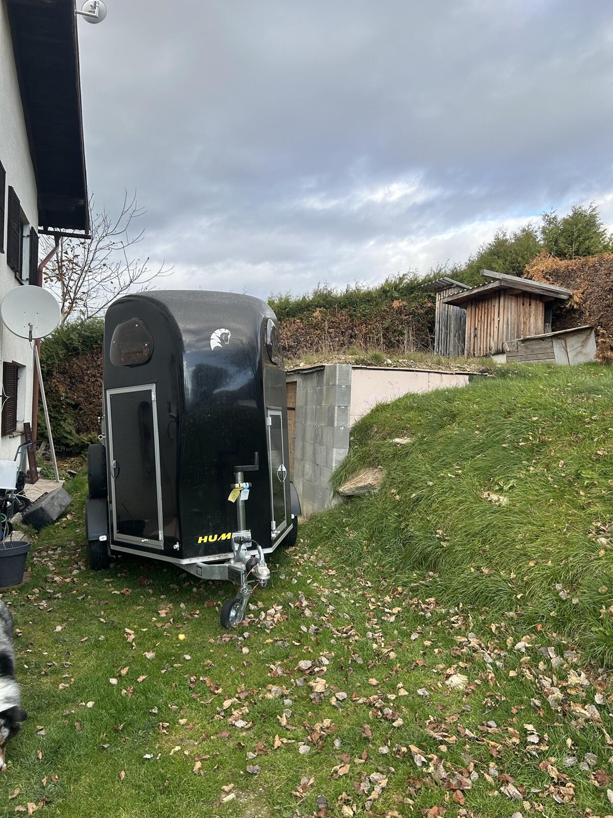 Humer Pferdeanhänger 1