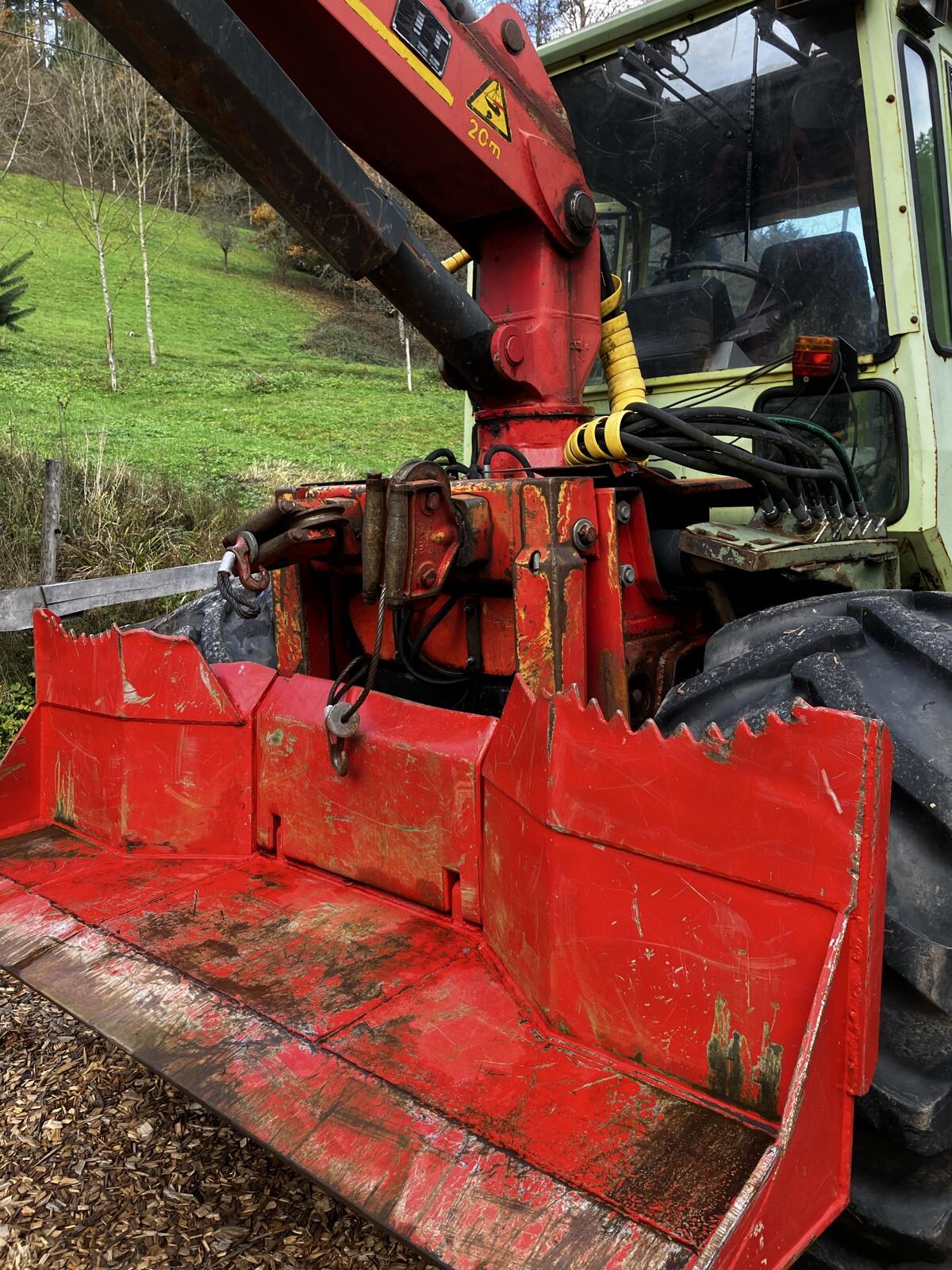 Forstschlepper WF-Track 1100 2