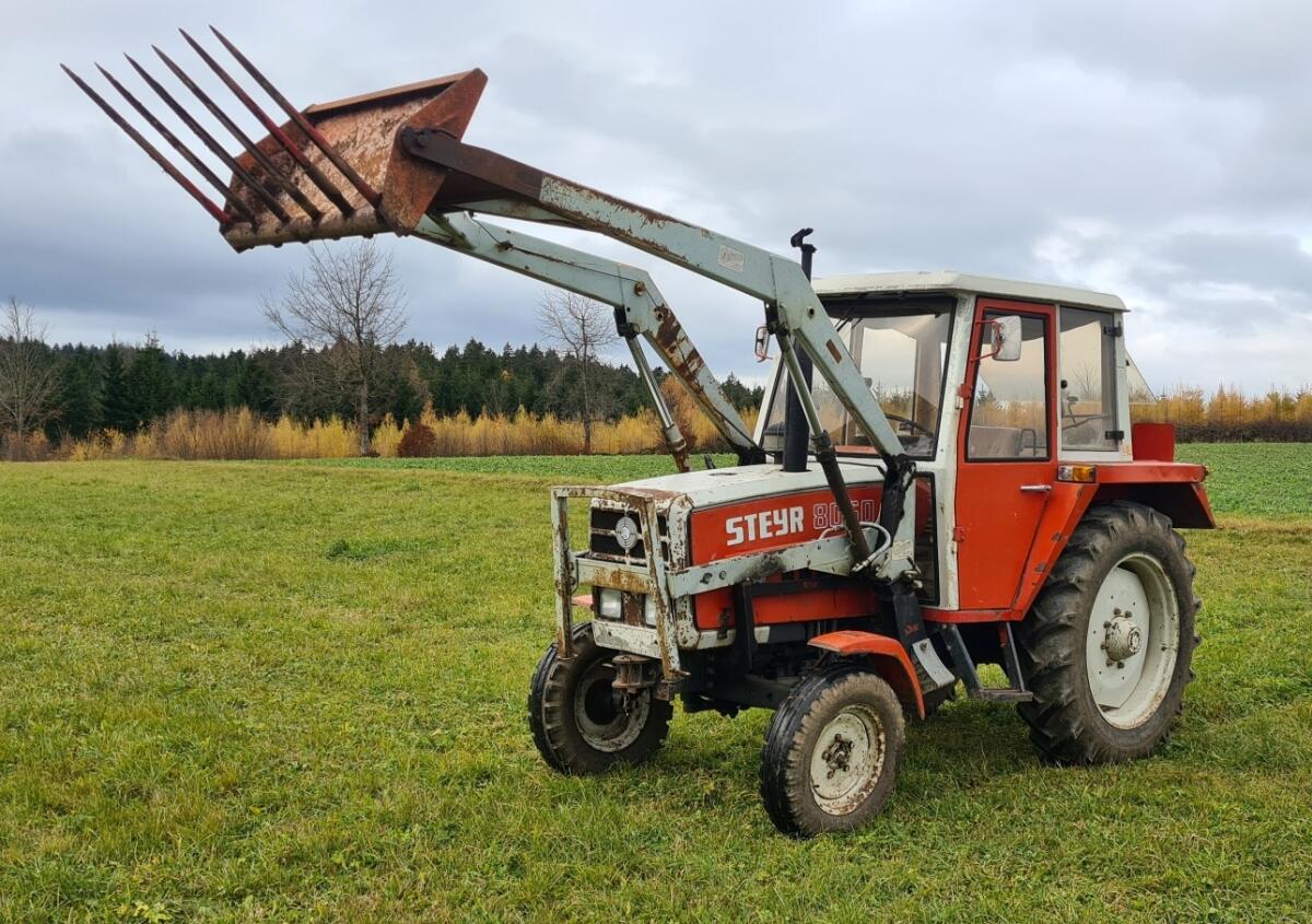 Traktor Steyr 8060 SK1 mit Frontlader 1