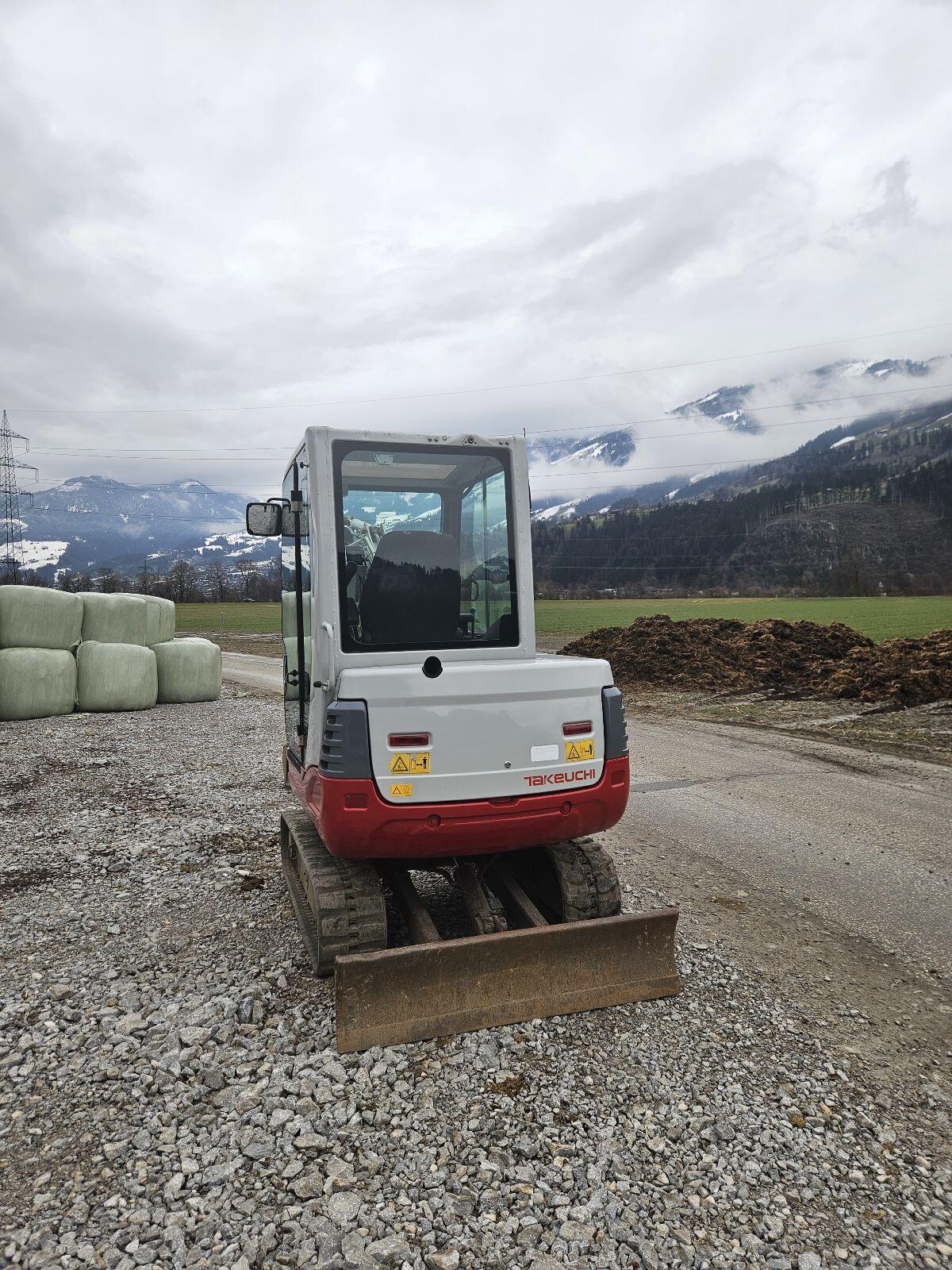 Takeuchi TB228 mit Powertilt, Bagger, Minibagger TB 228 3
