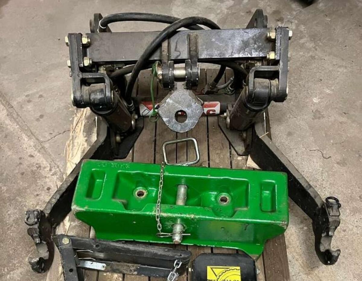 Suche dringend Hydrac Fronthydraulik 2