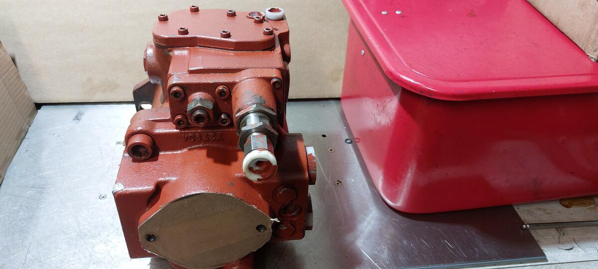 Hydraulikpumpe für TB 175 2