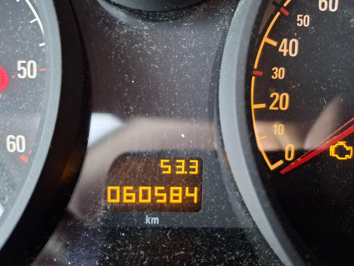 Verkaufe Opel Astra Kombi 3