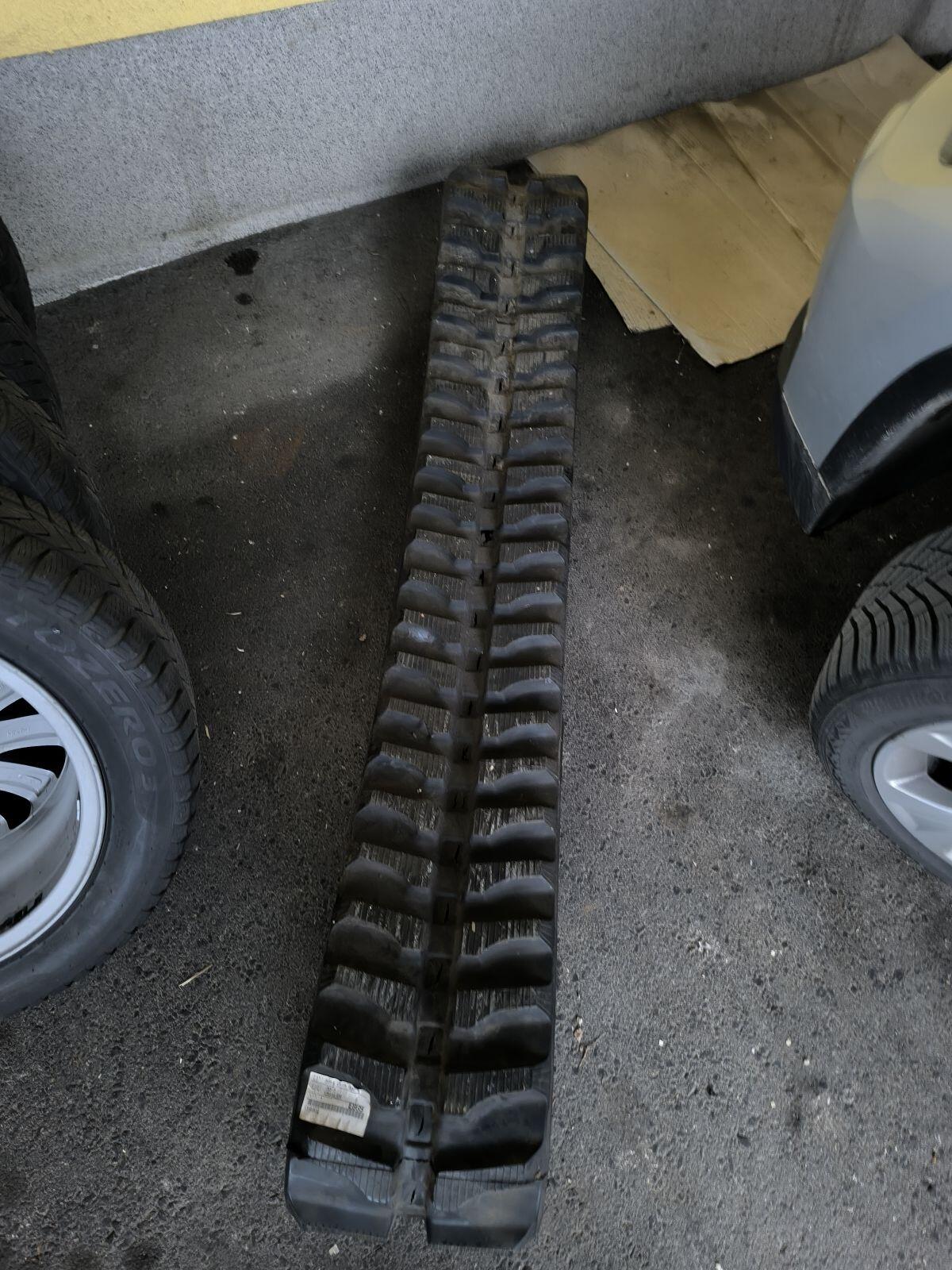 Gummi Raupen, Baggerkette 2