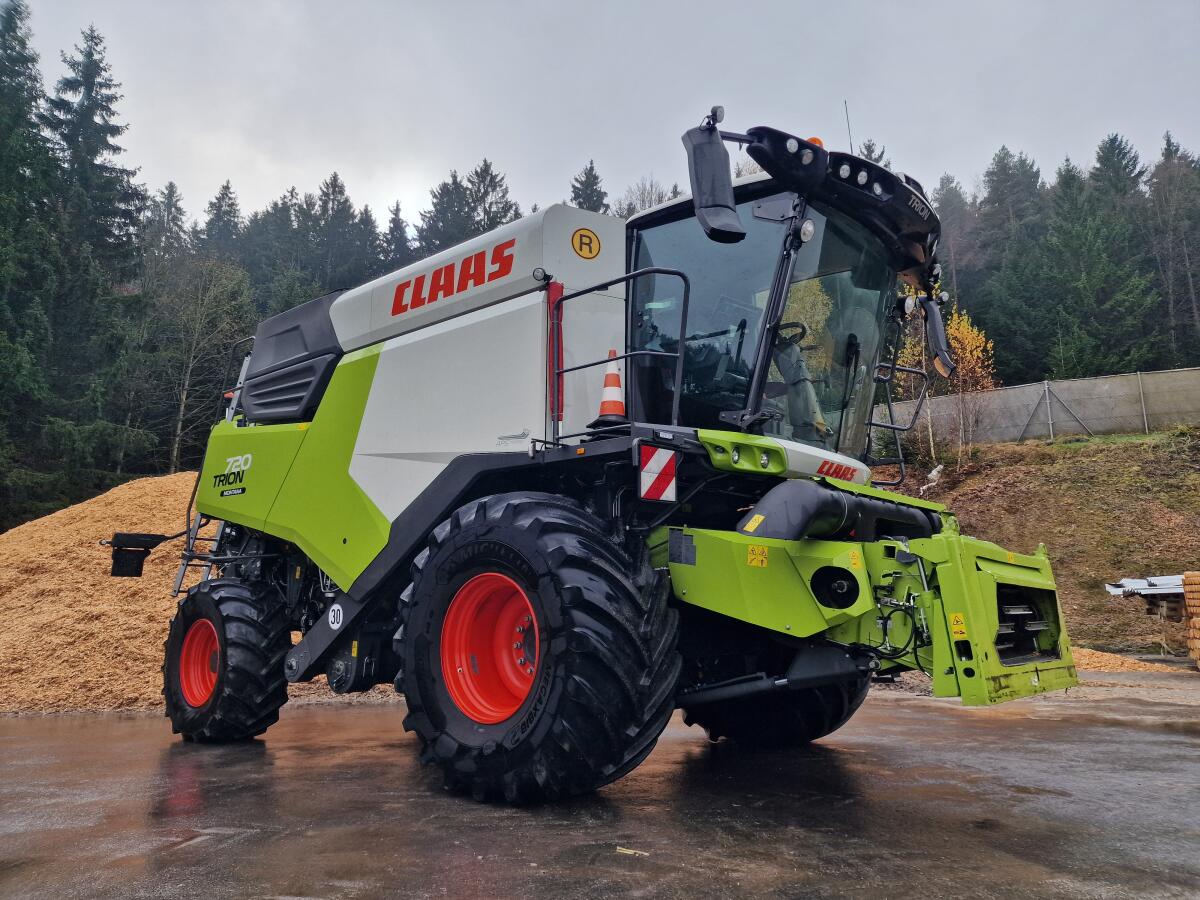 CLAAS TRION 720 Montana 4x4 Allrad, GPS, Vollausstattung 3