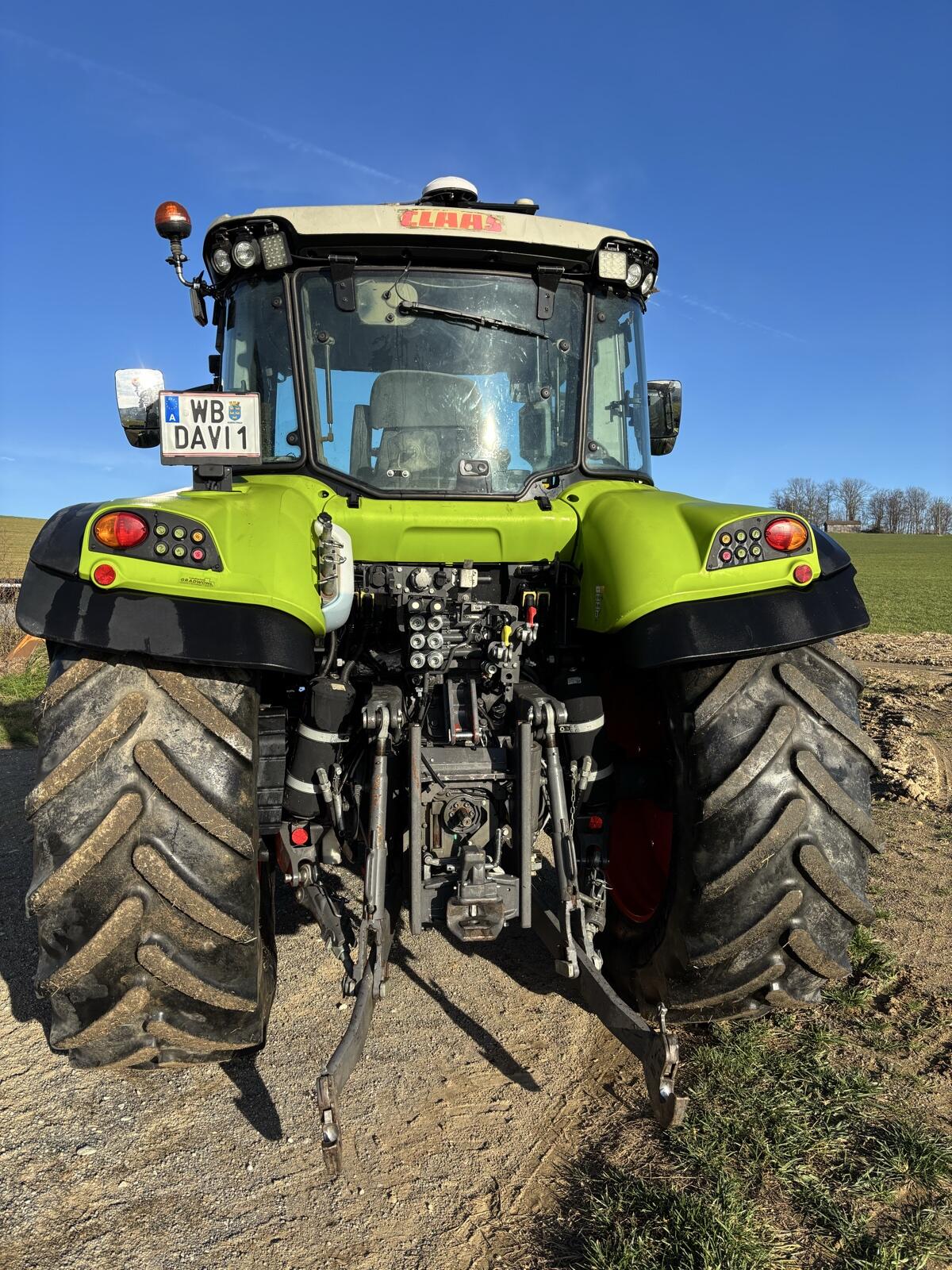 Claas Arion 450 2