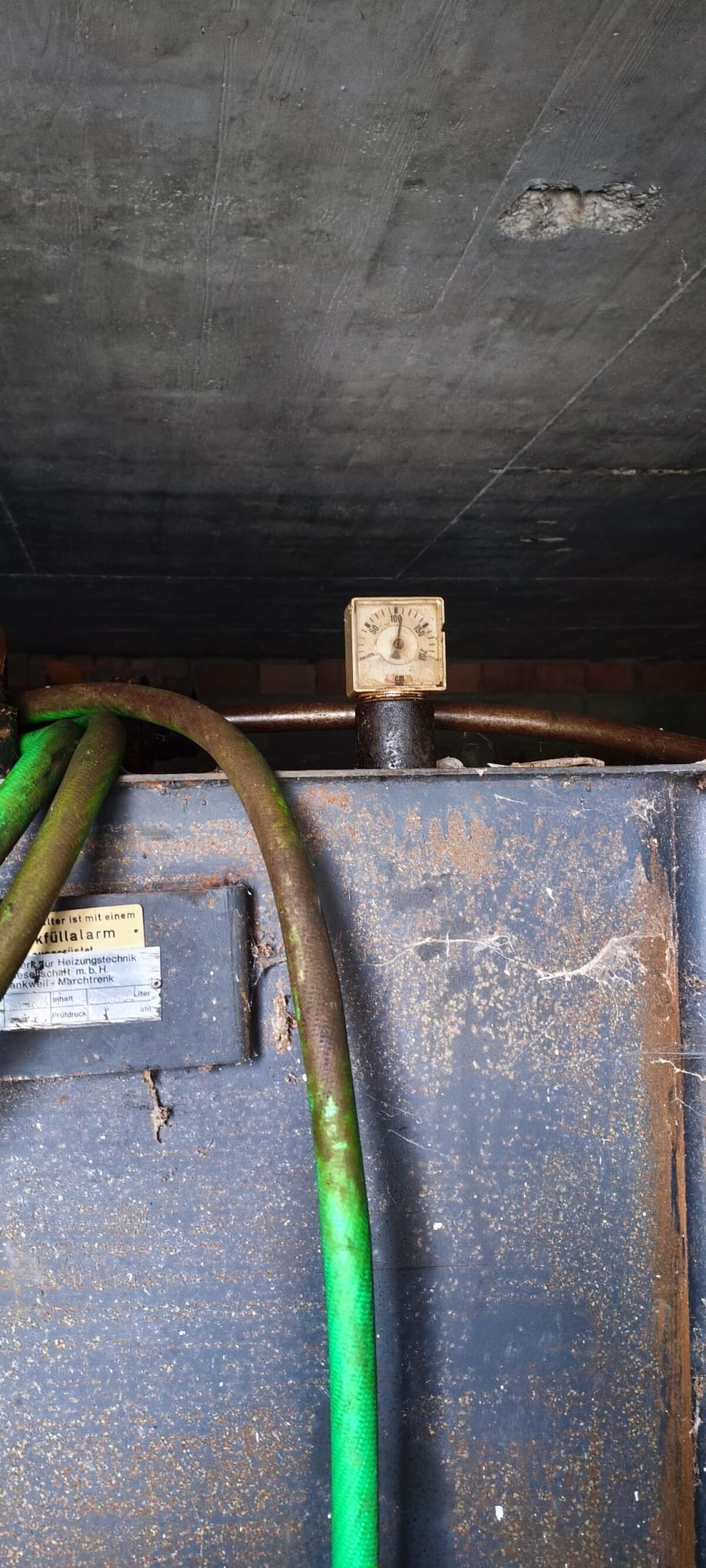 Heizöl leicht Schwechat 2000 1