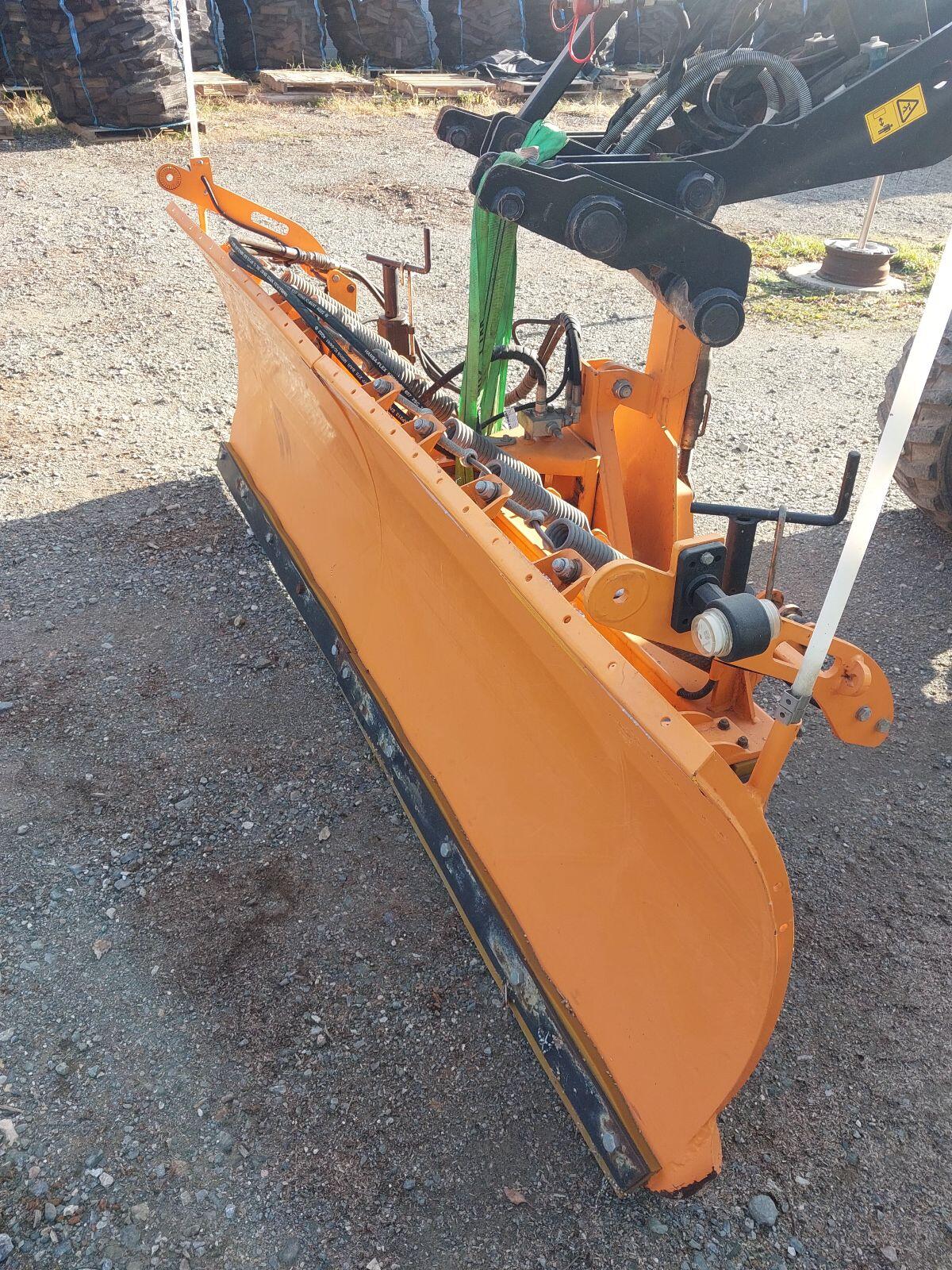 Schneepflug Hydrac Kompaktpflug 2