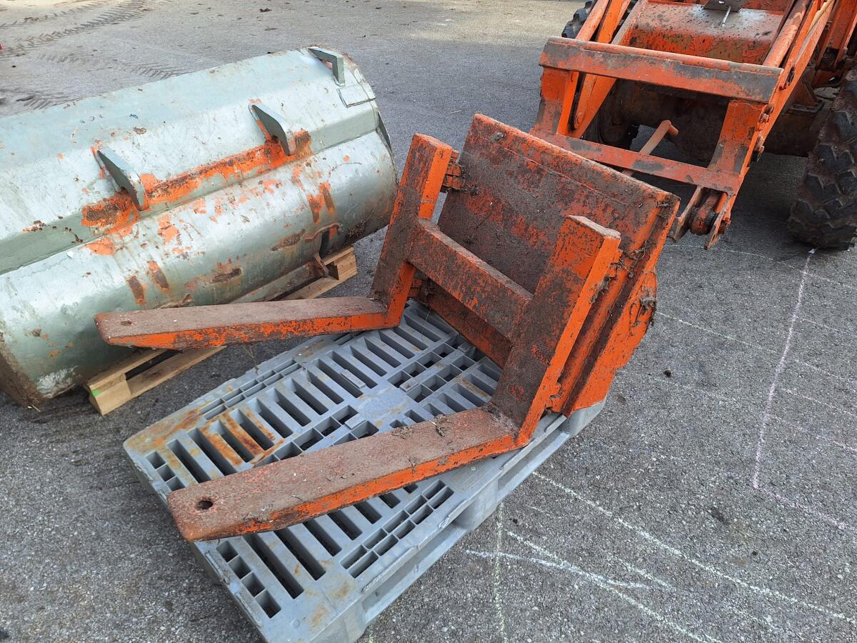 Hoflader zu verkaufen 3