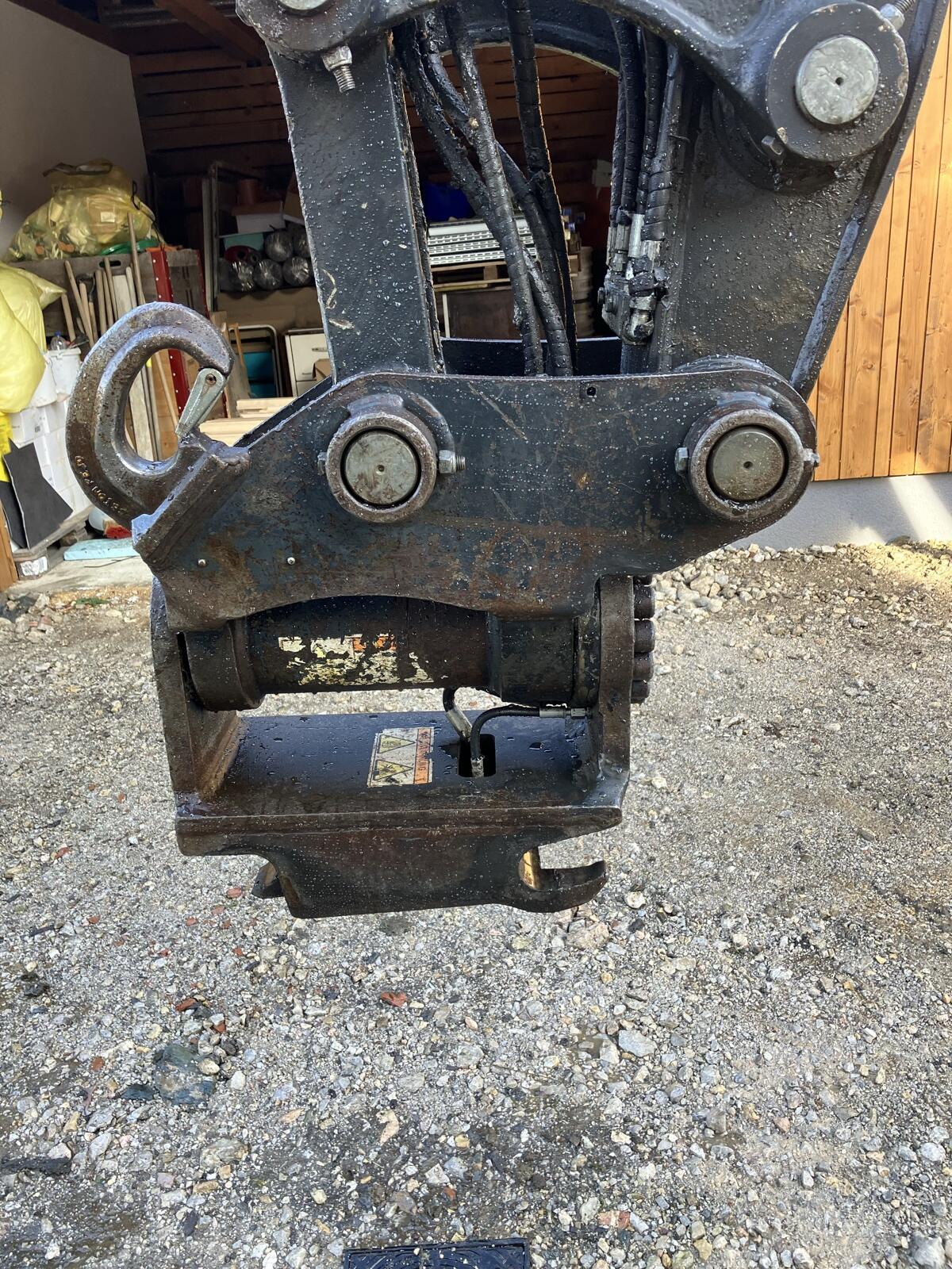 PowerTilt 6-10 t Bagger 3