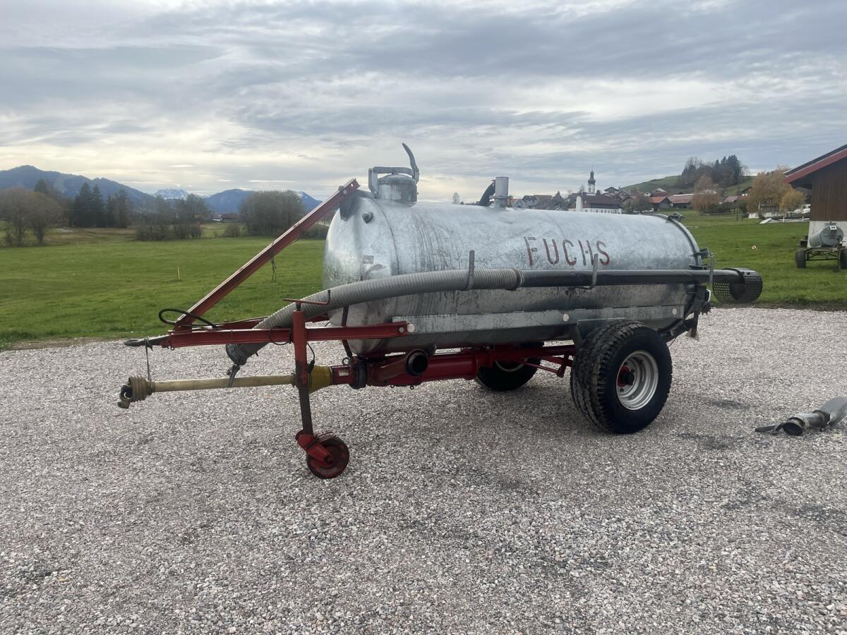 Fuchs 3.000 l Güllefass Pumpfass Streumix Zuhammer Wasserfass 2