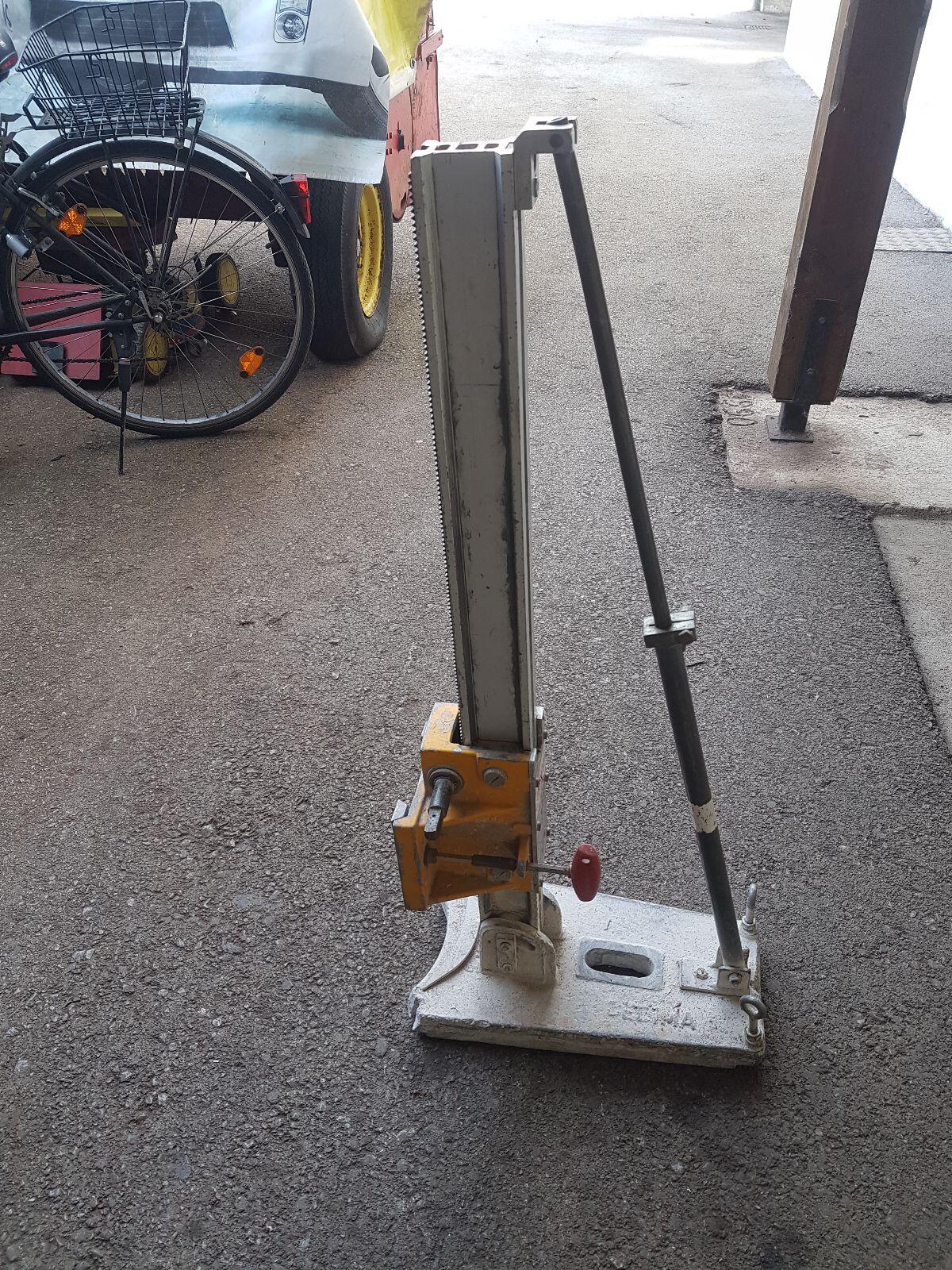 Bohrgestell Cedima H 200 2