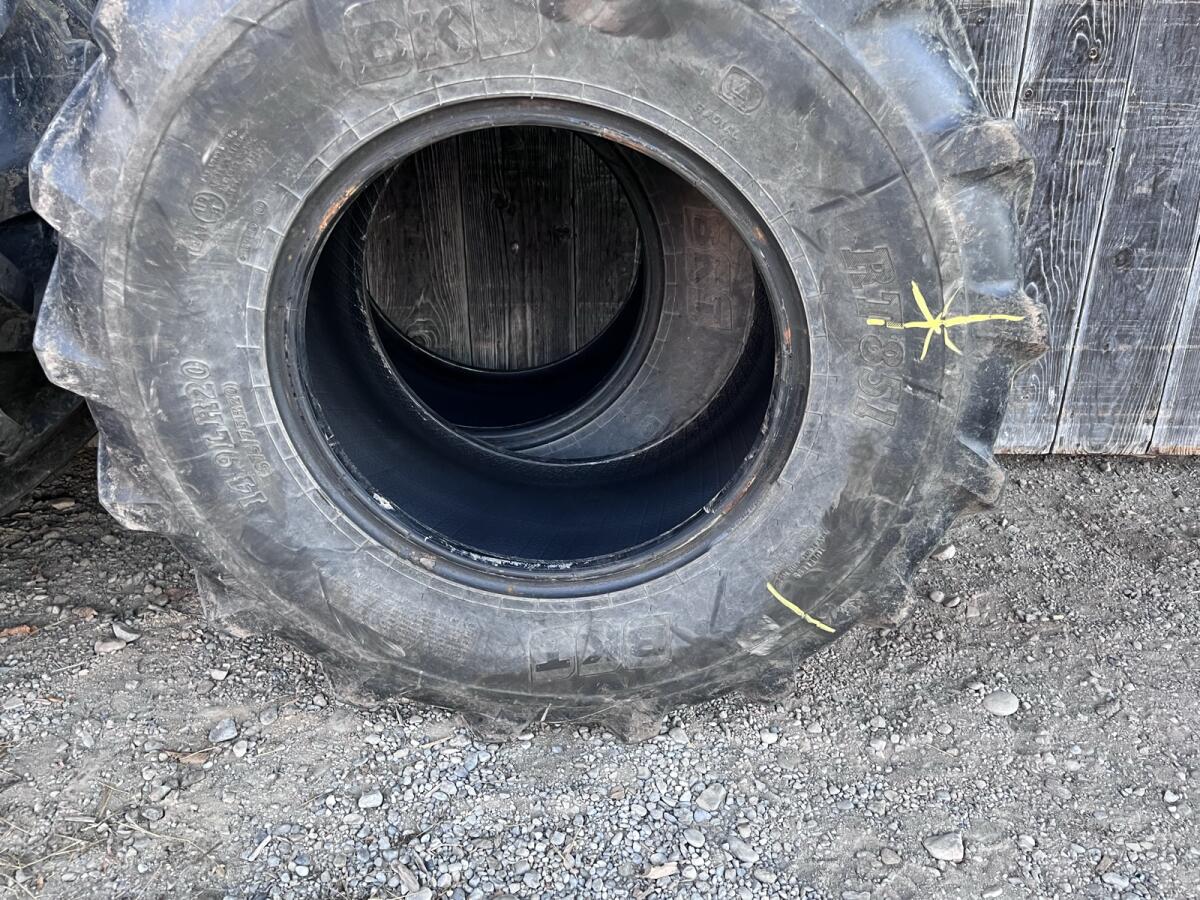 Traktorreifen BKT 375/75R20 14.9LR20 1