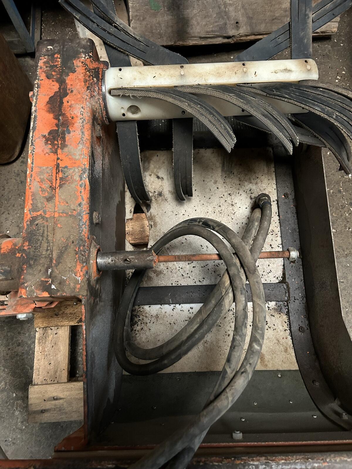 Verkaufe Braun Stockabbutzer 3