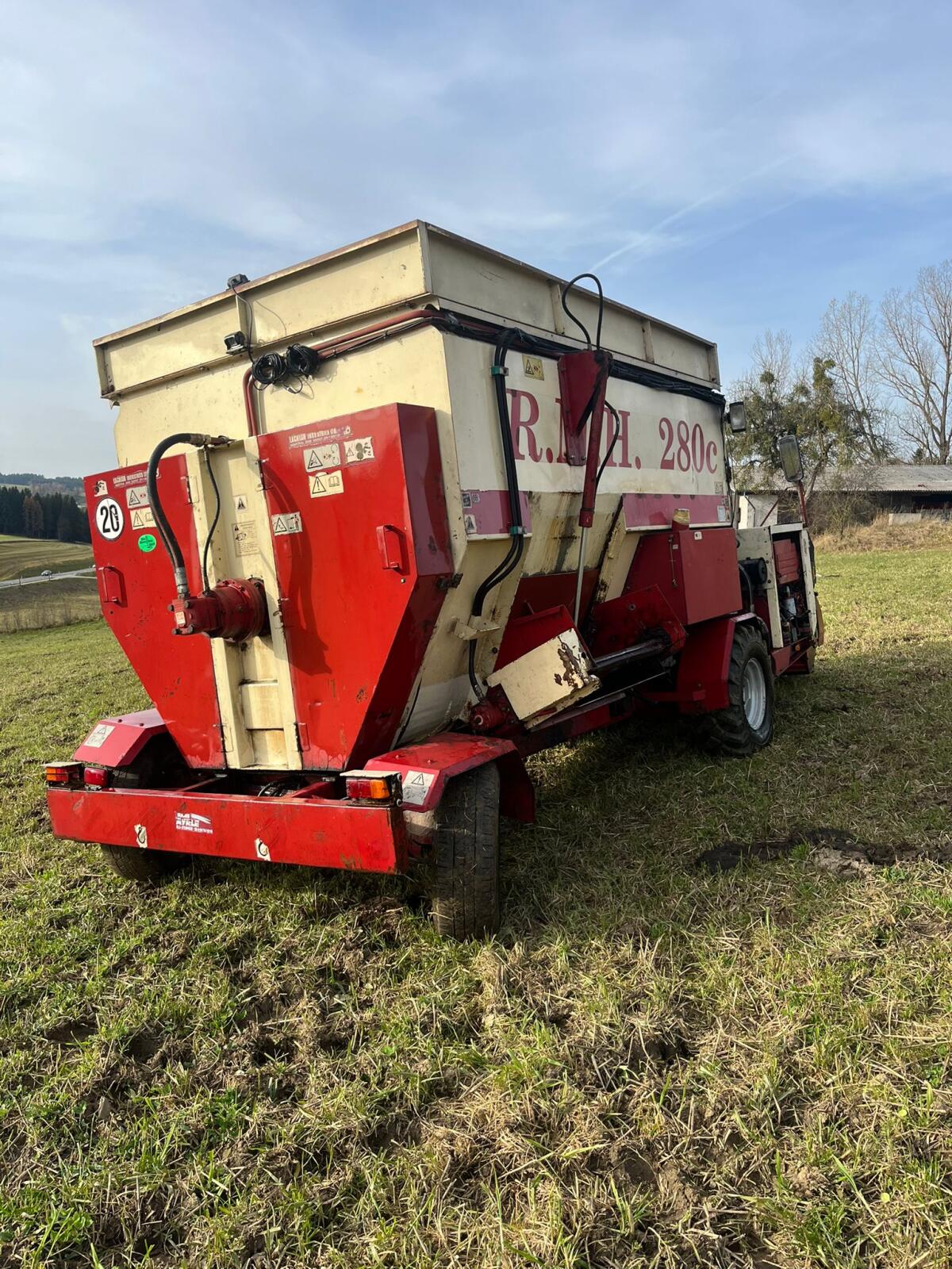 RMH Selbstfahrfuttermischwagen 280c 2