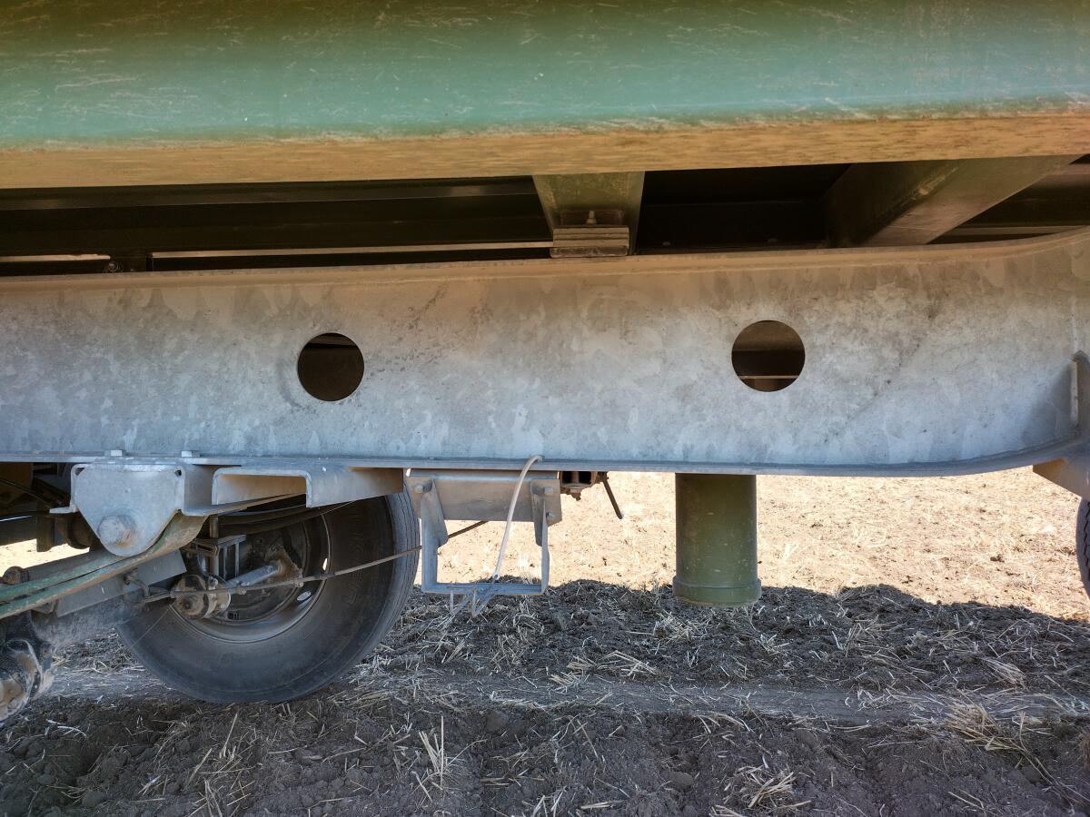 Fliegl 18t Dreiseitenkipper 2