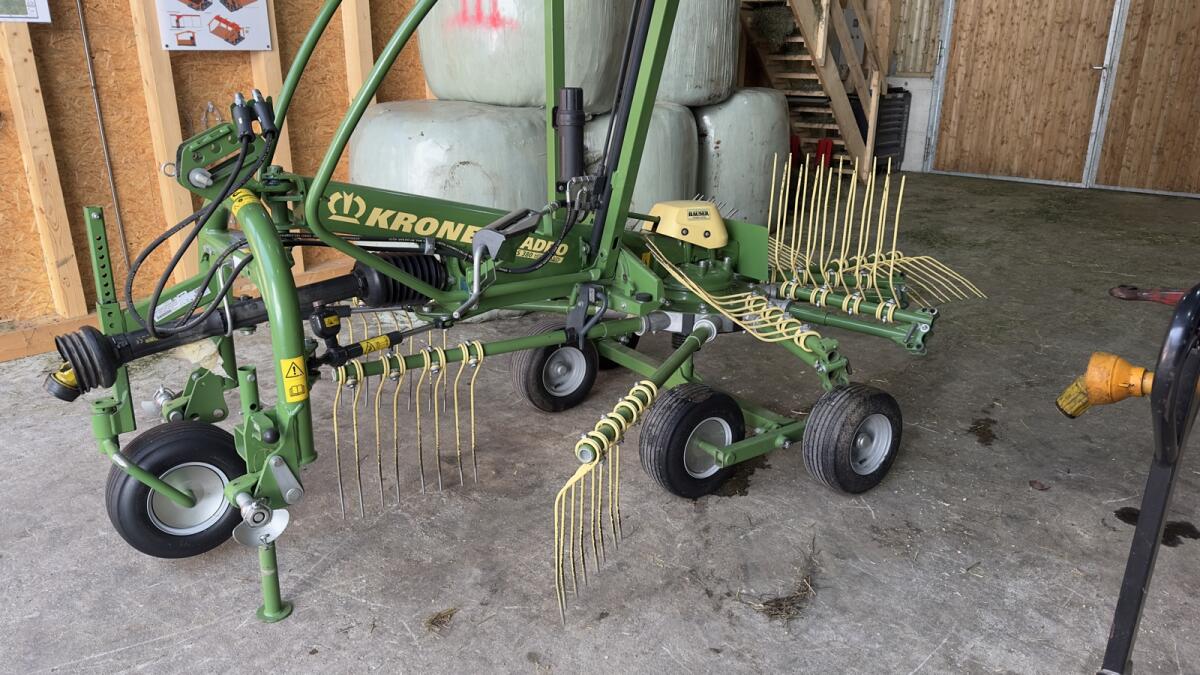 Krone Swadro 380 Highland 1