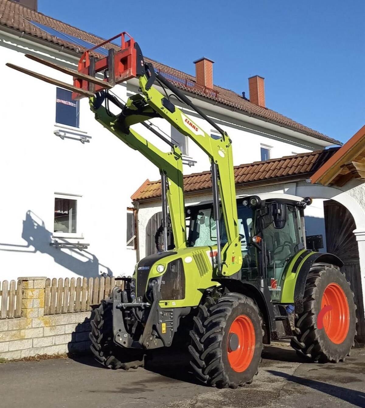 Claas Frontlader FL100c 1